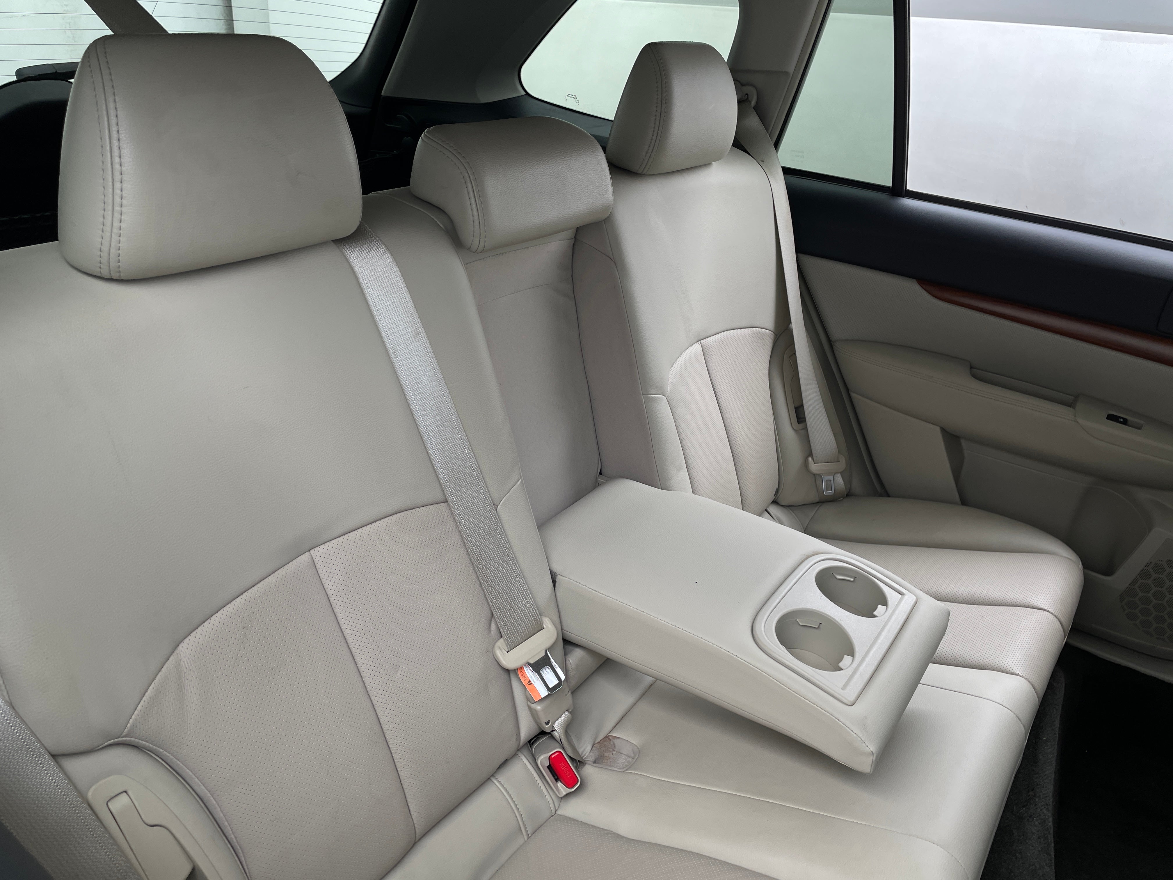 2014 Subaru Outback 3.6R Limited 5
