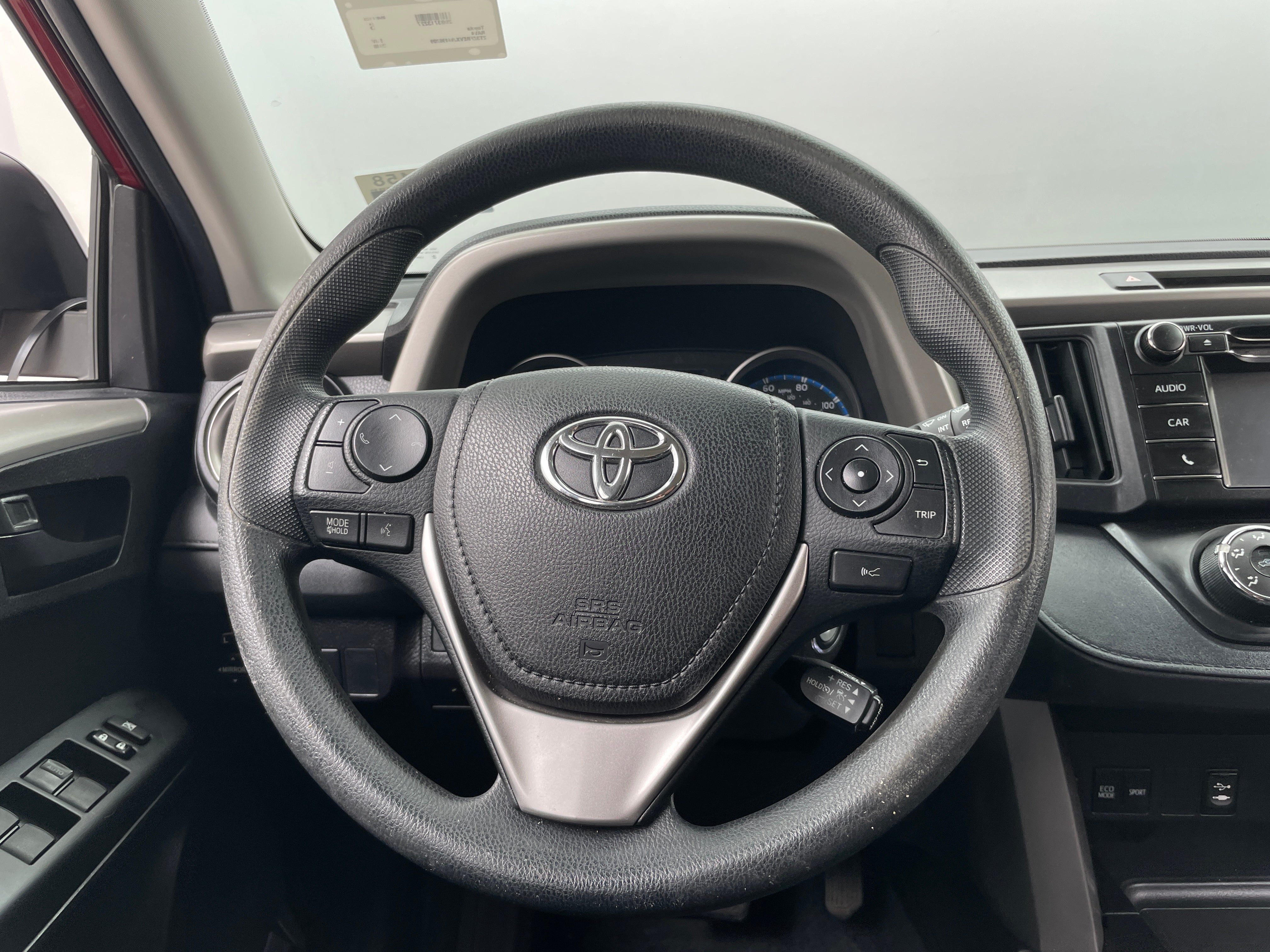 2018 Toyota RAV4 LE 5