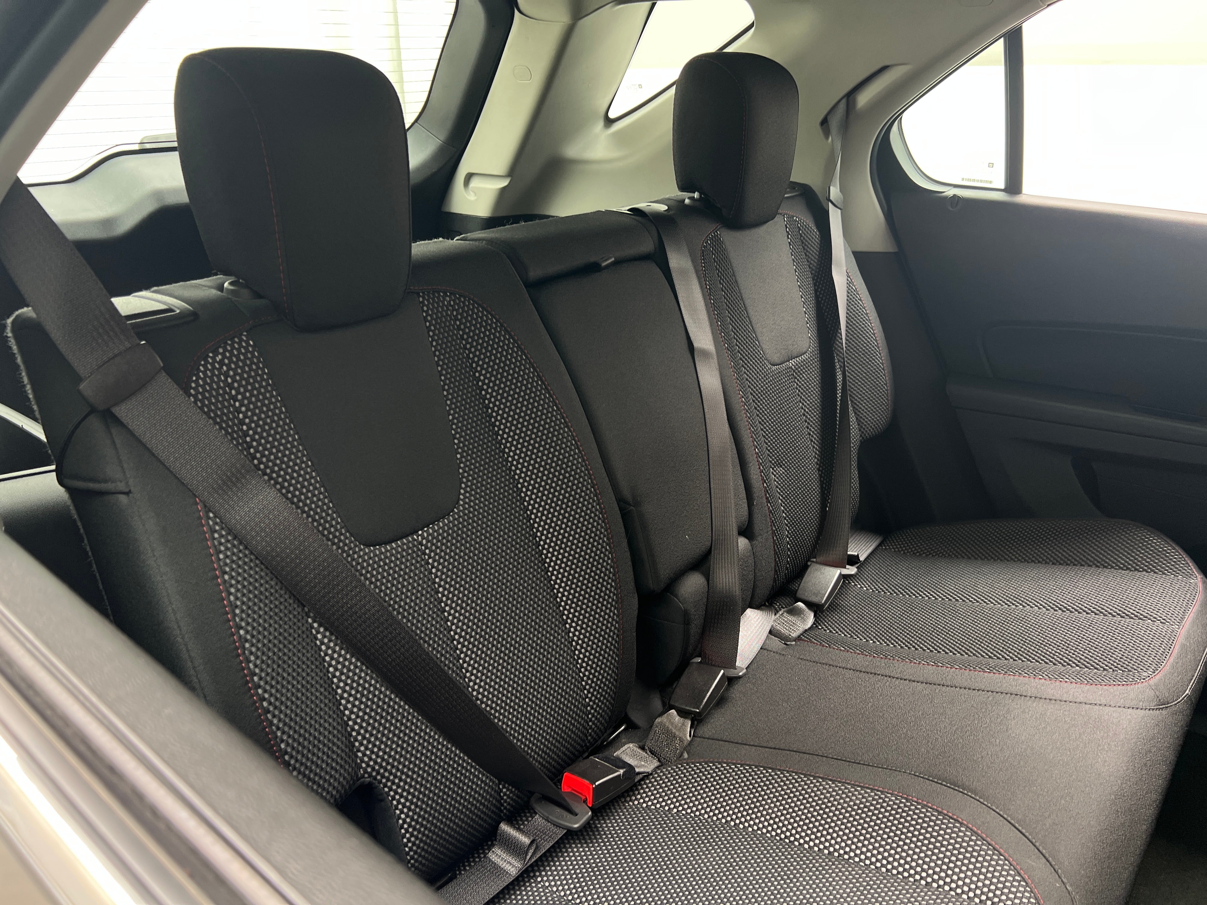 2017 Chevrolet Equinox LS 6