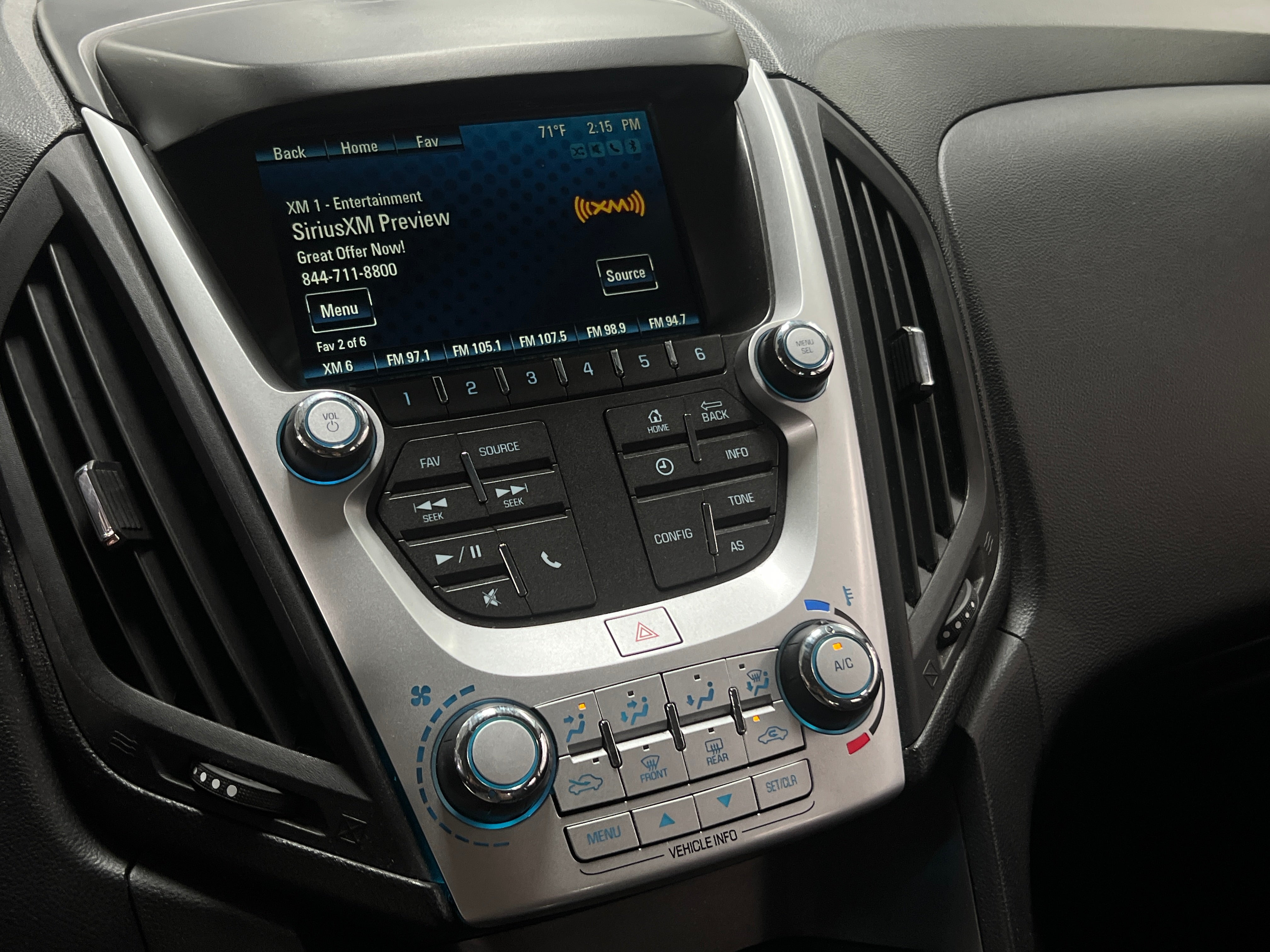 2017 Chevrolet Equinox LS 4