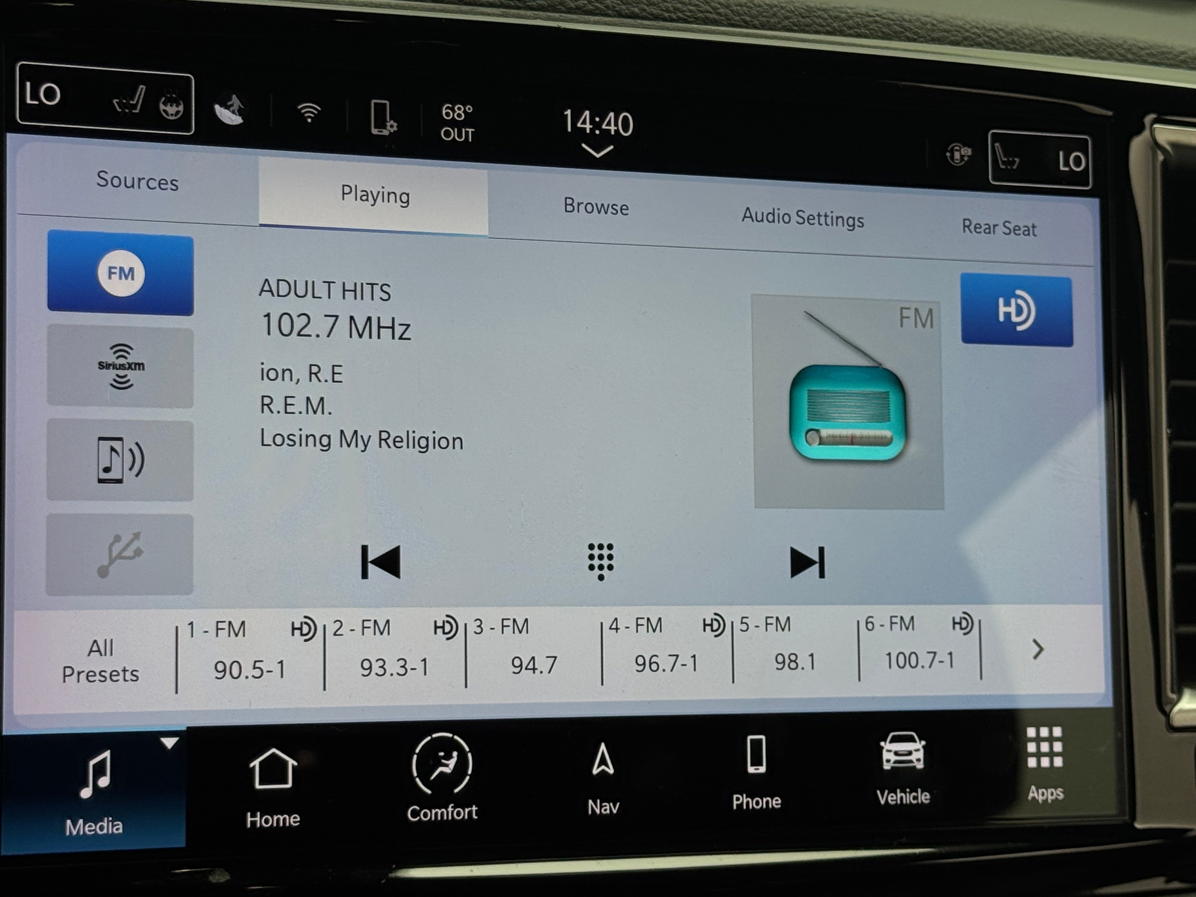 2022 Chrysler Pacifica Hybrid Limited 3