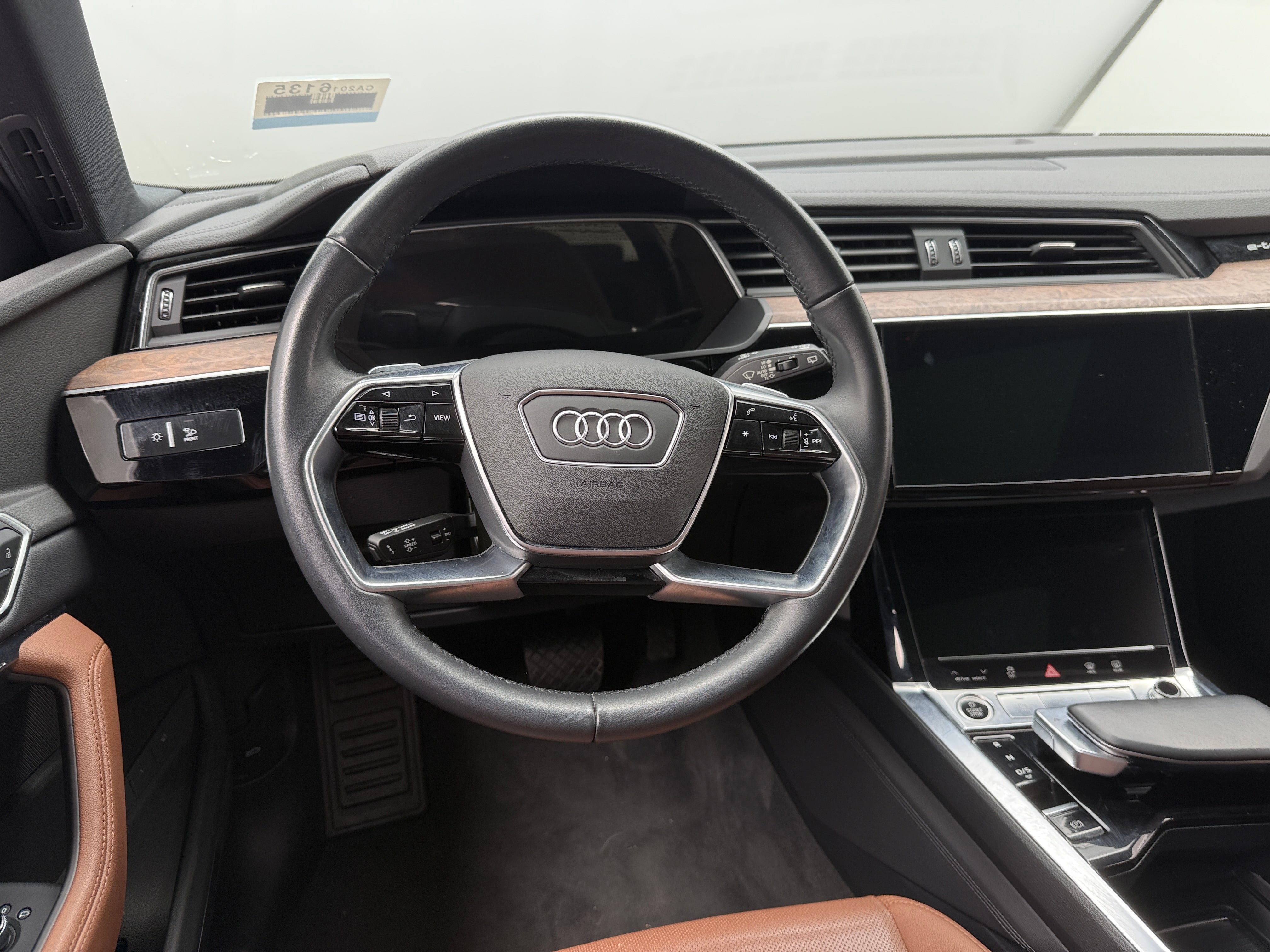 2022 Audi e-tron Premium Plus 4