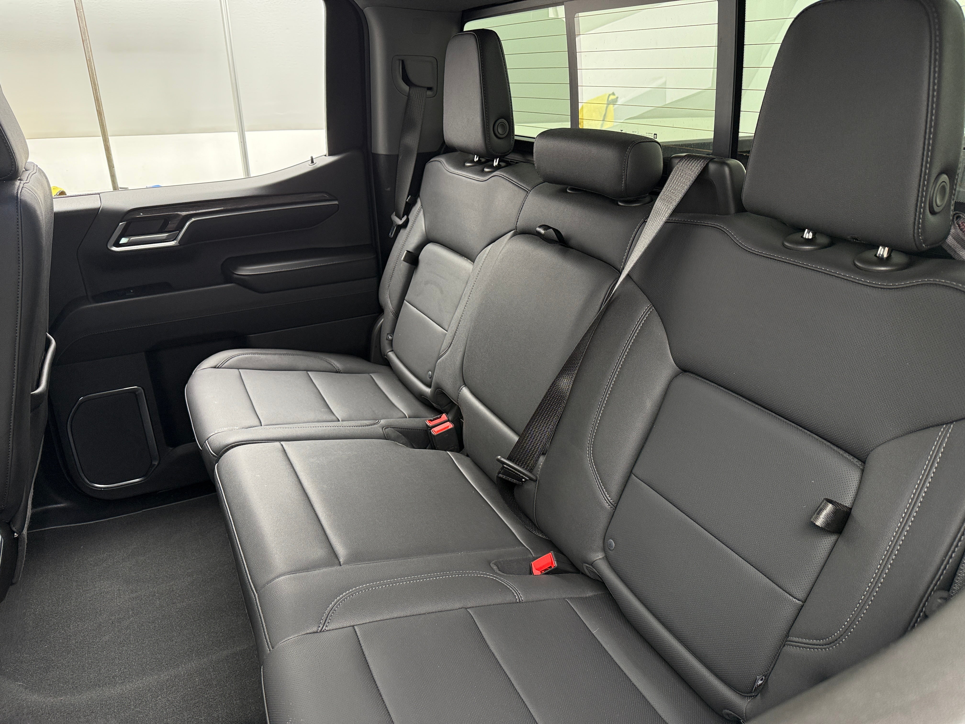 2024 Chevrolet Silverado 1500 LTZ 5