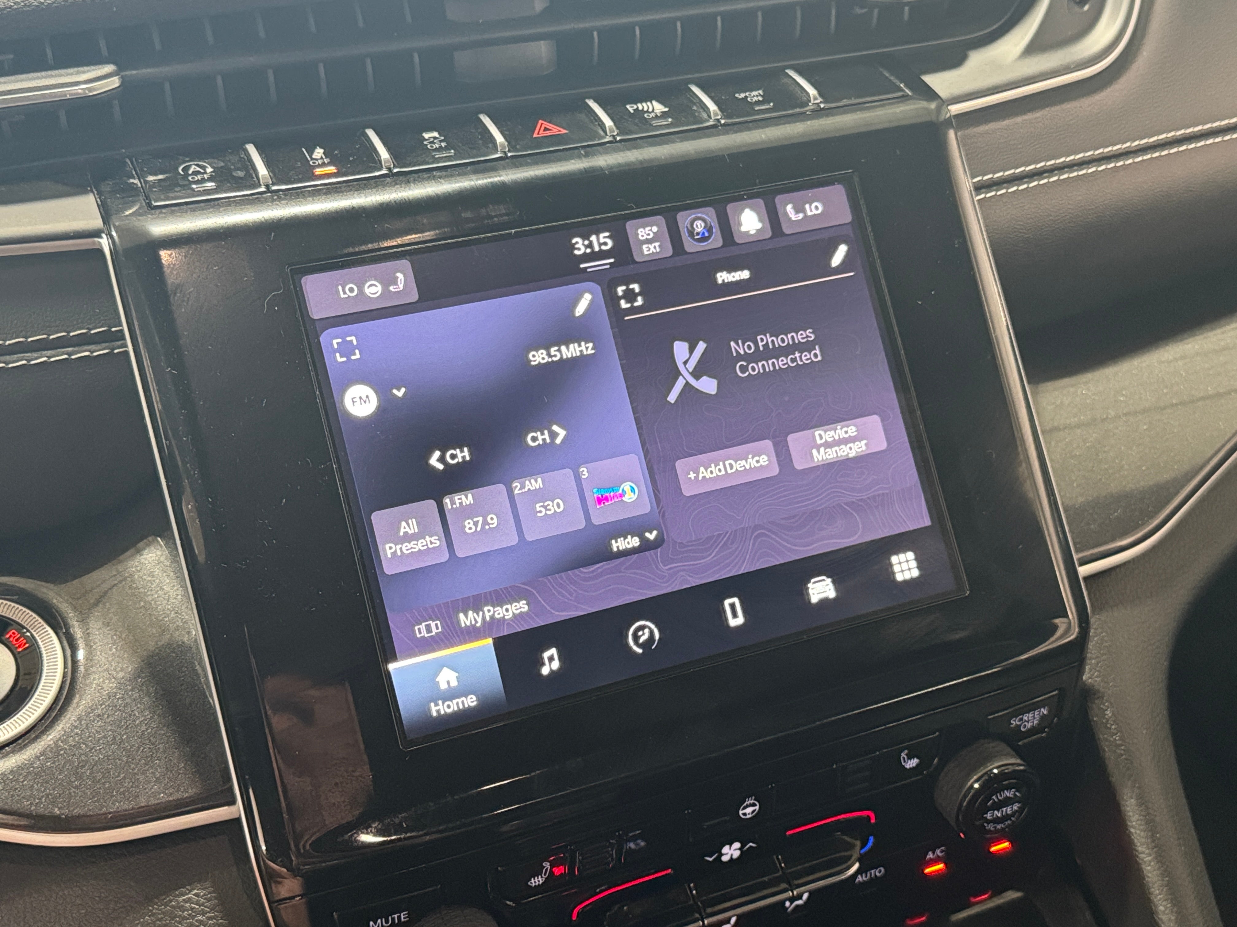 2022 Jeep Grand Cherokee L Altitude 3