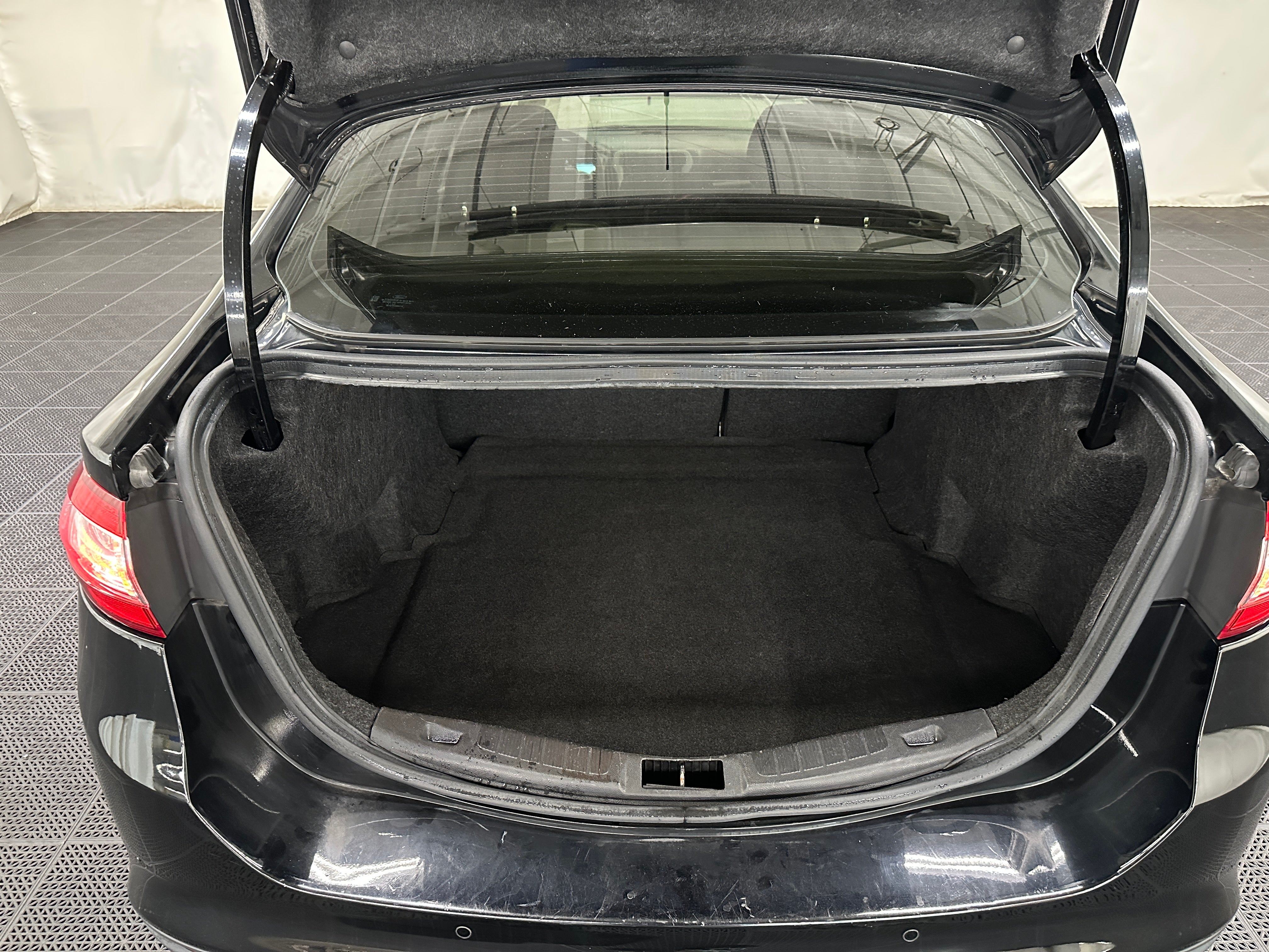 2016 Ford Fusion SE 7