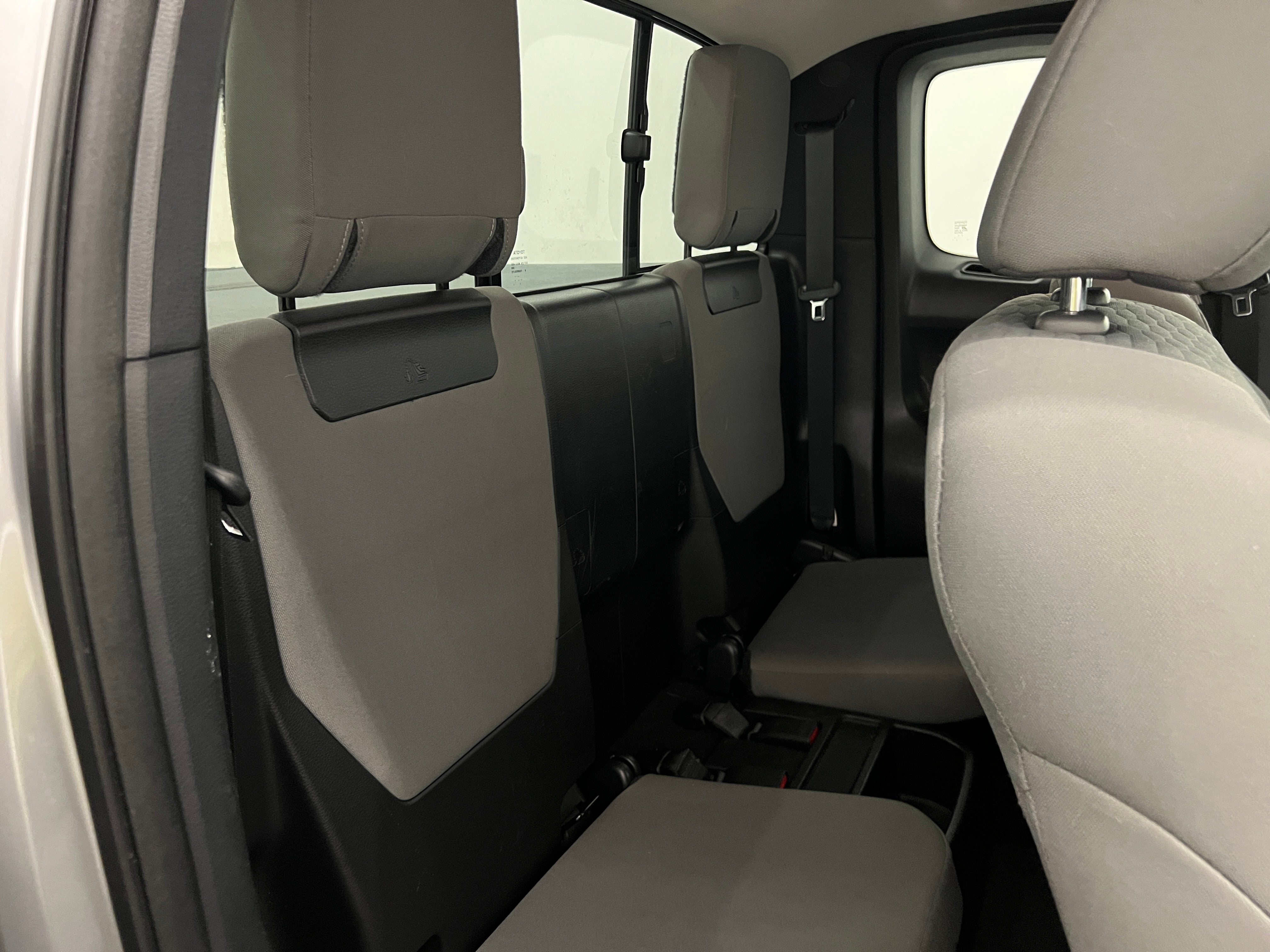 2017 Toyota Tacoma SR5 6