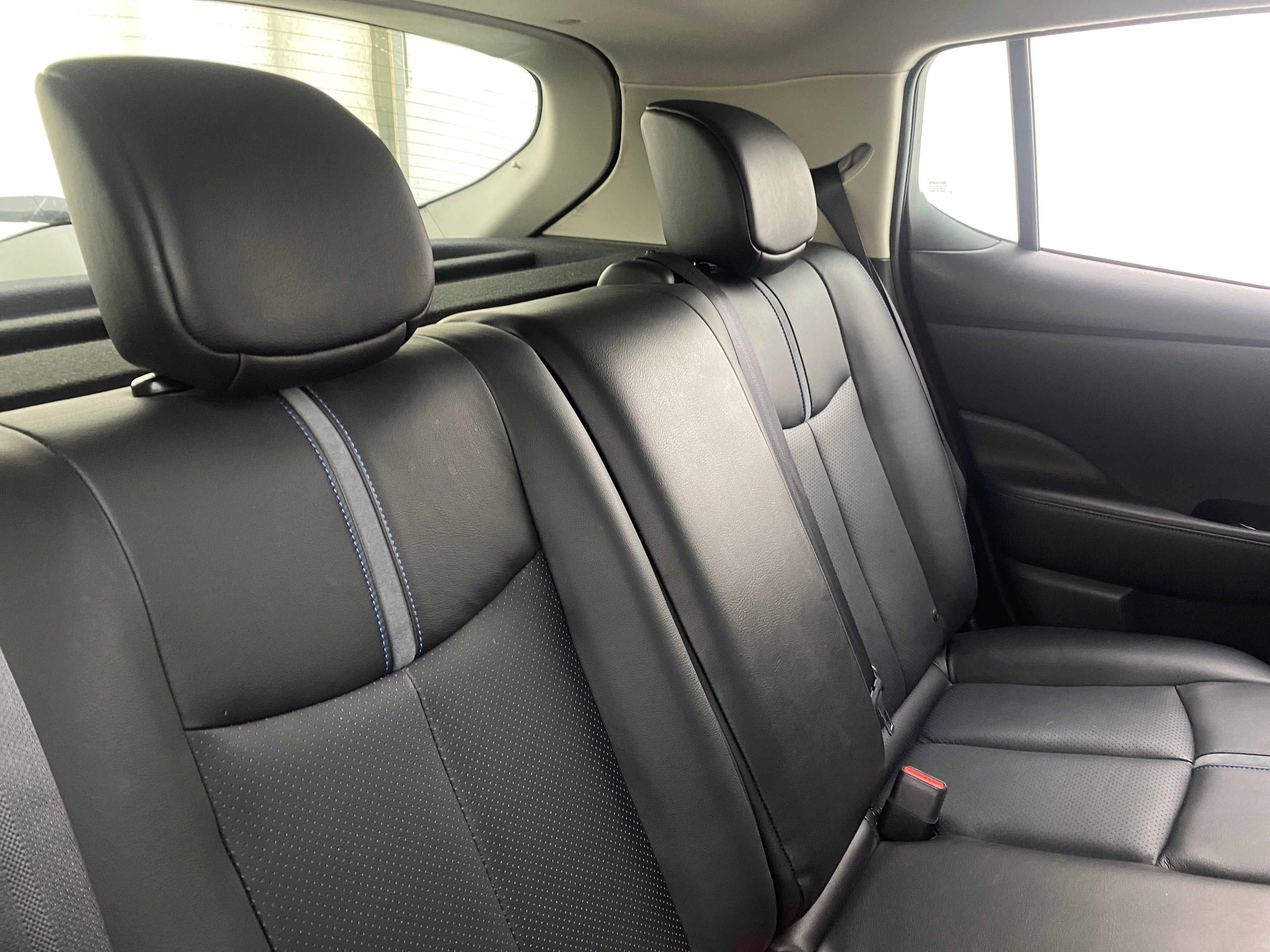 2018 Nissan Leaf SL 5