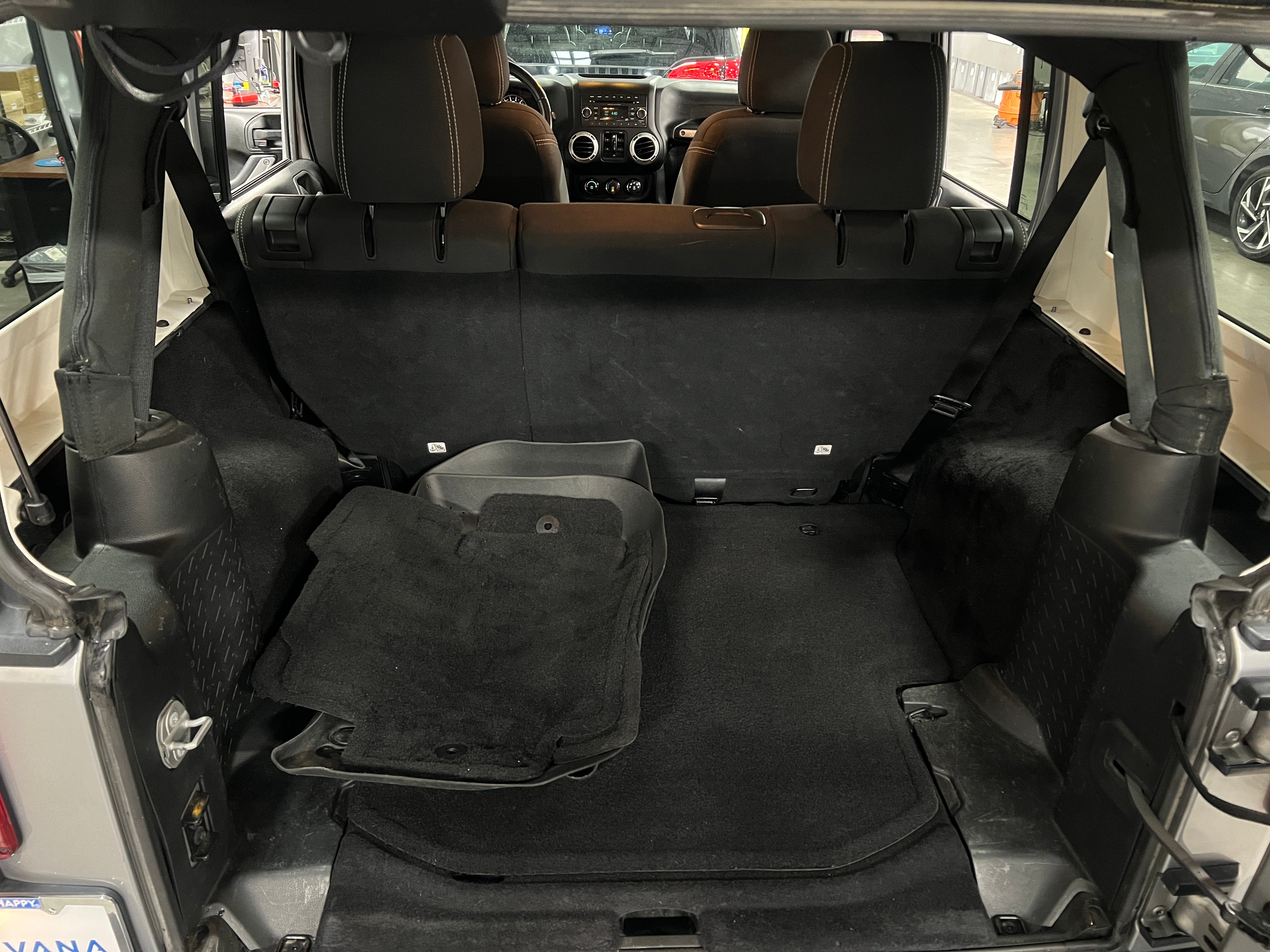 2018 Jeep Wrangler Unlimited Sahara 7