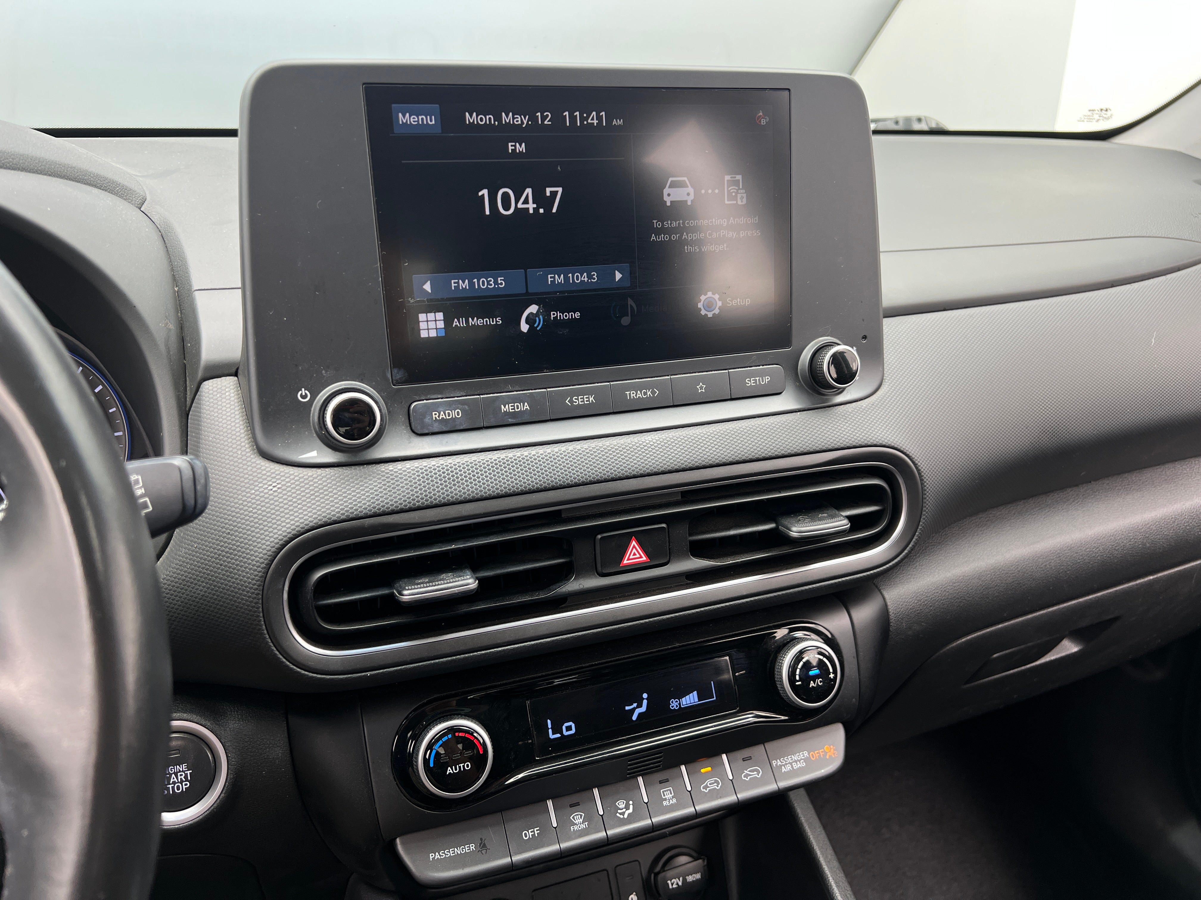 2022 Hyundai Kona SEL 4