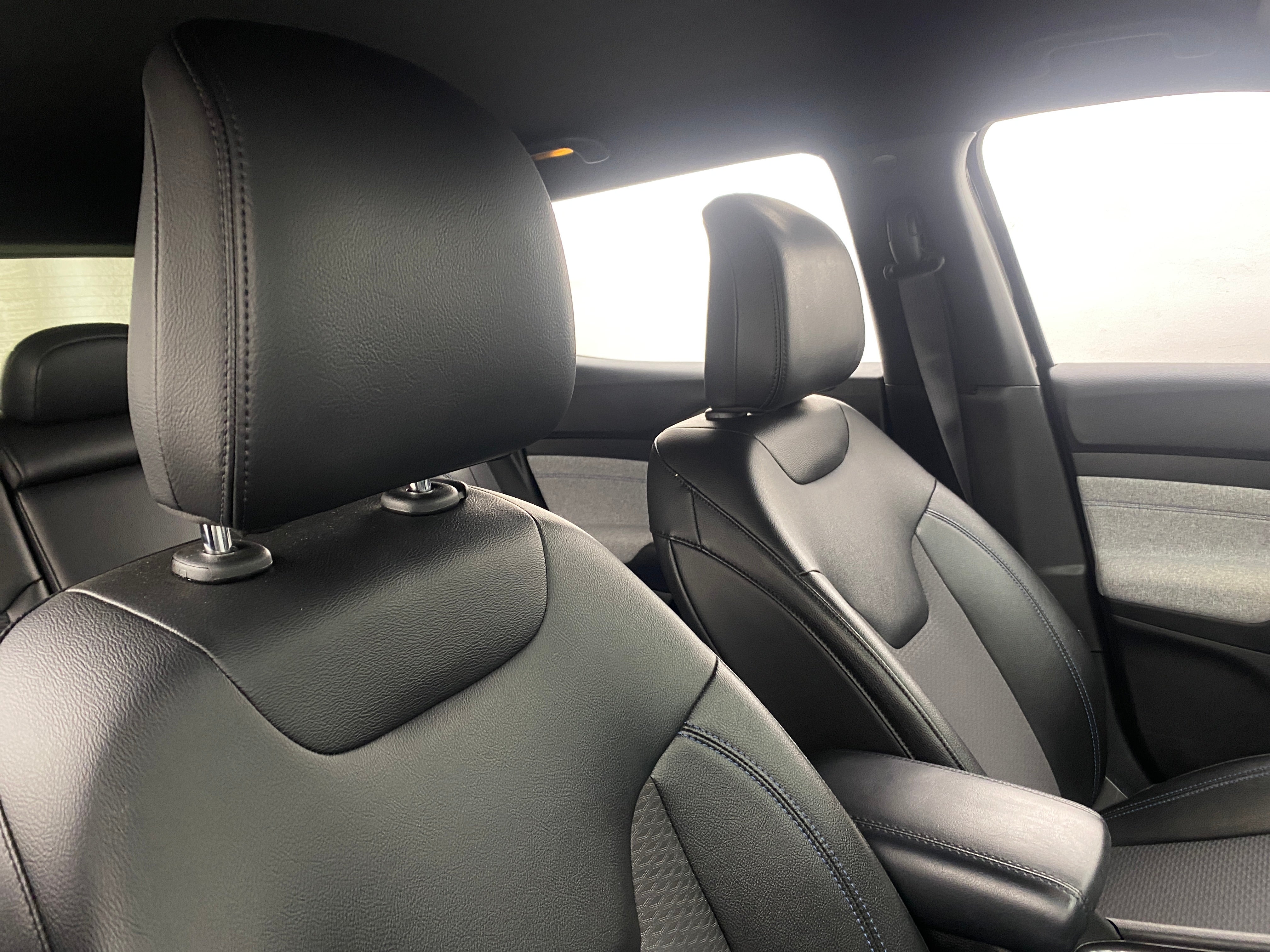 2024 Jeep Compass Latitude 2