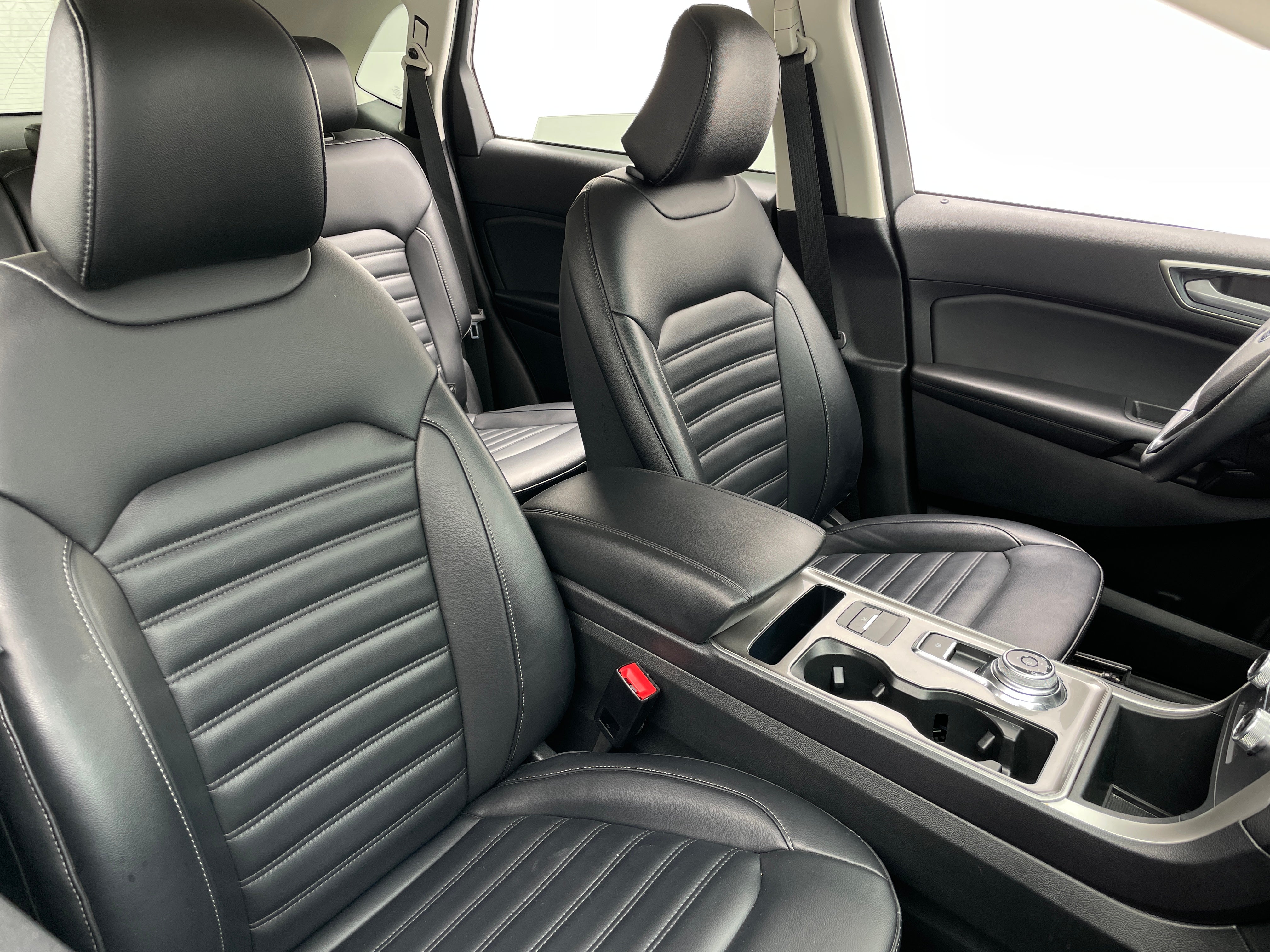 2024 Ford Edge SEL 2