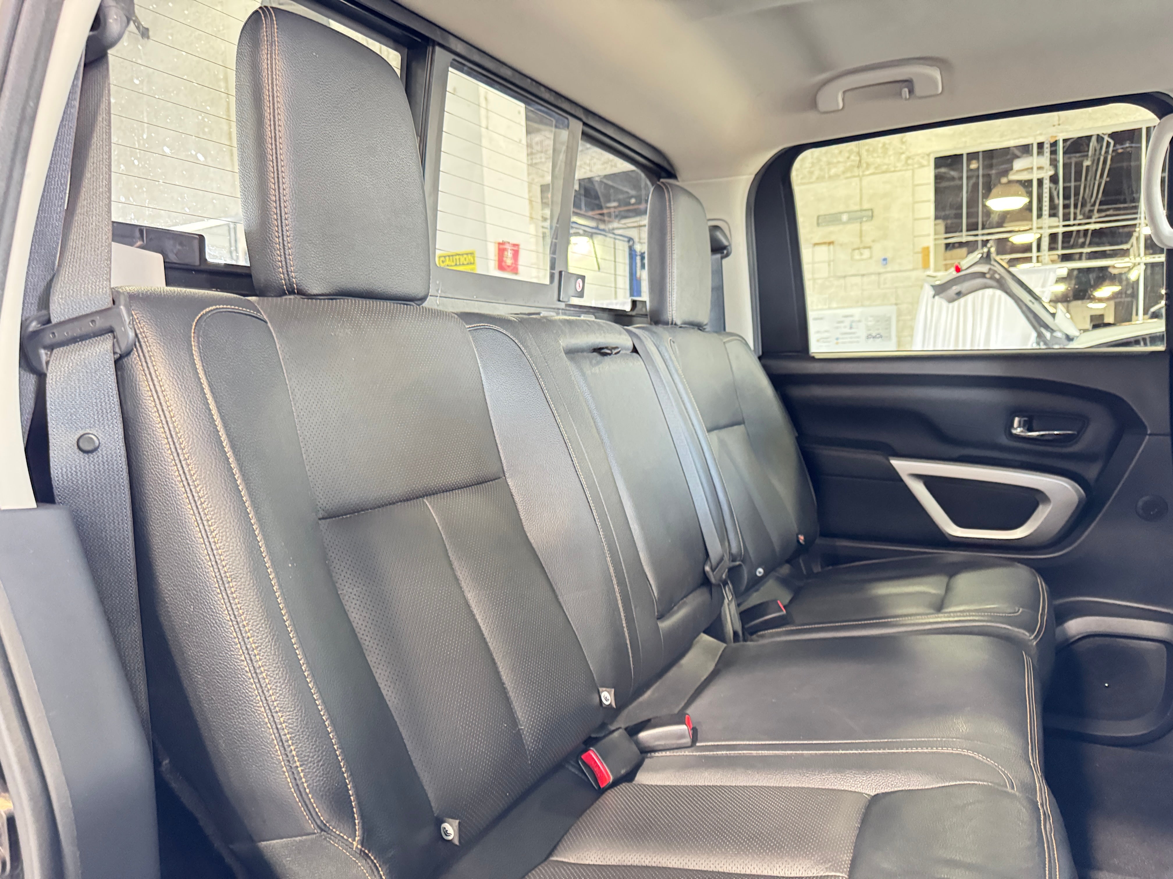 2018 Nissan Titan SL 5
