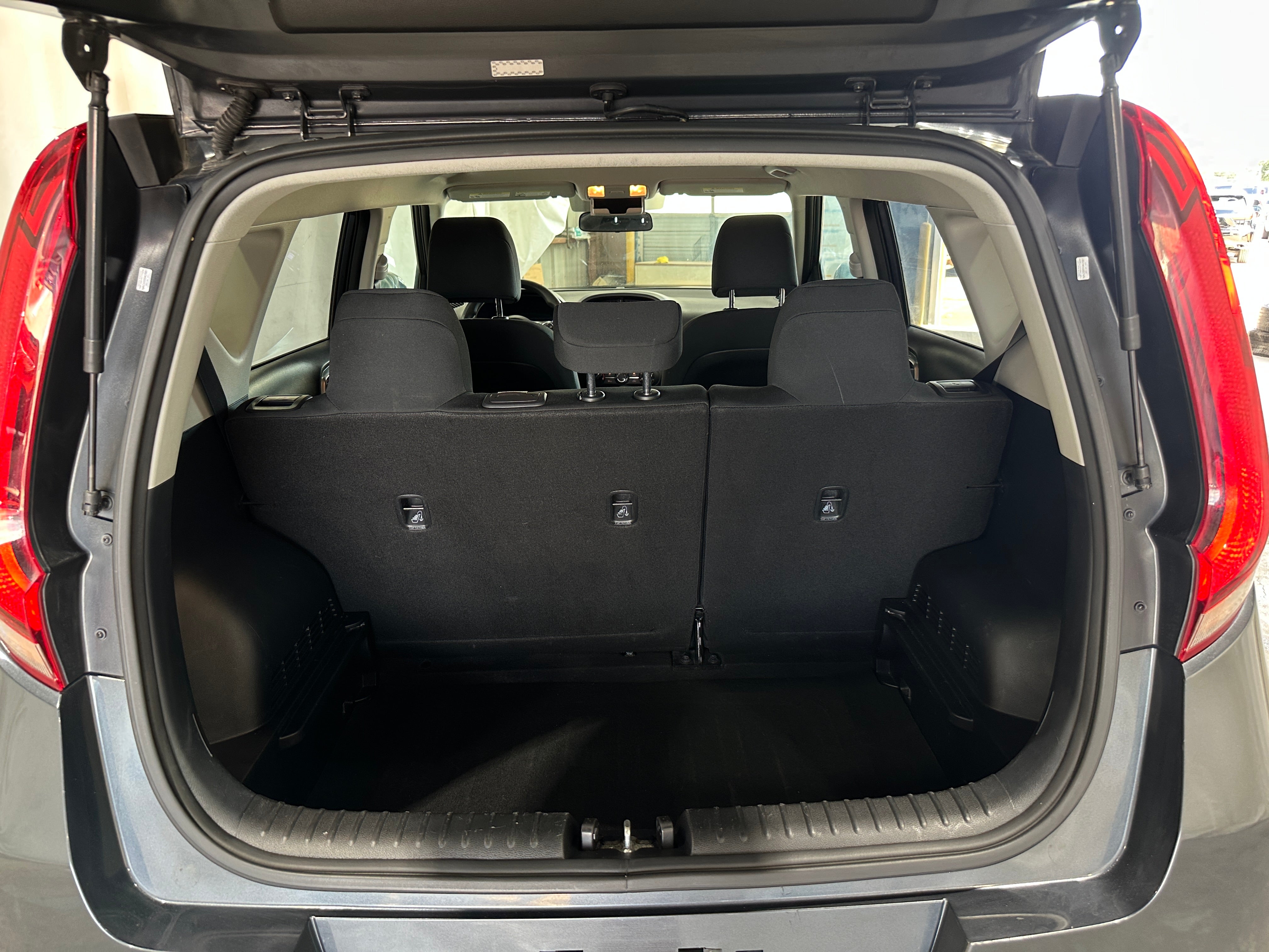 2020 Kia Soul LX 7