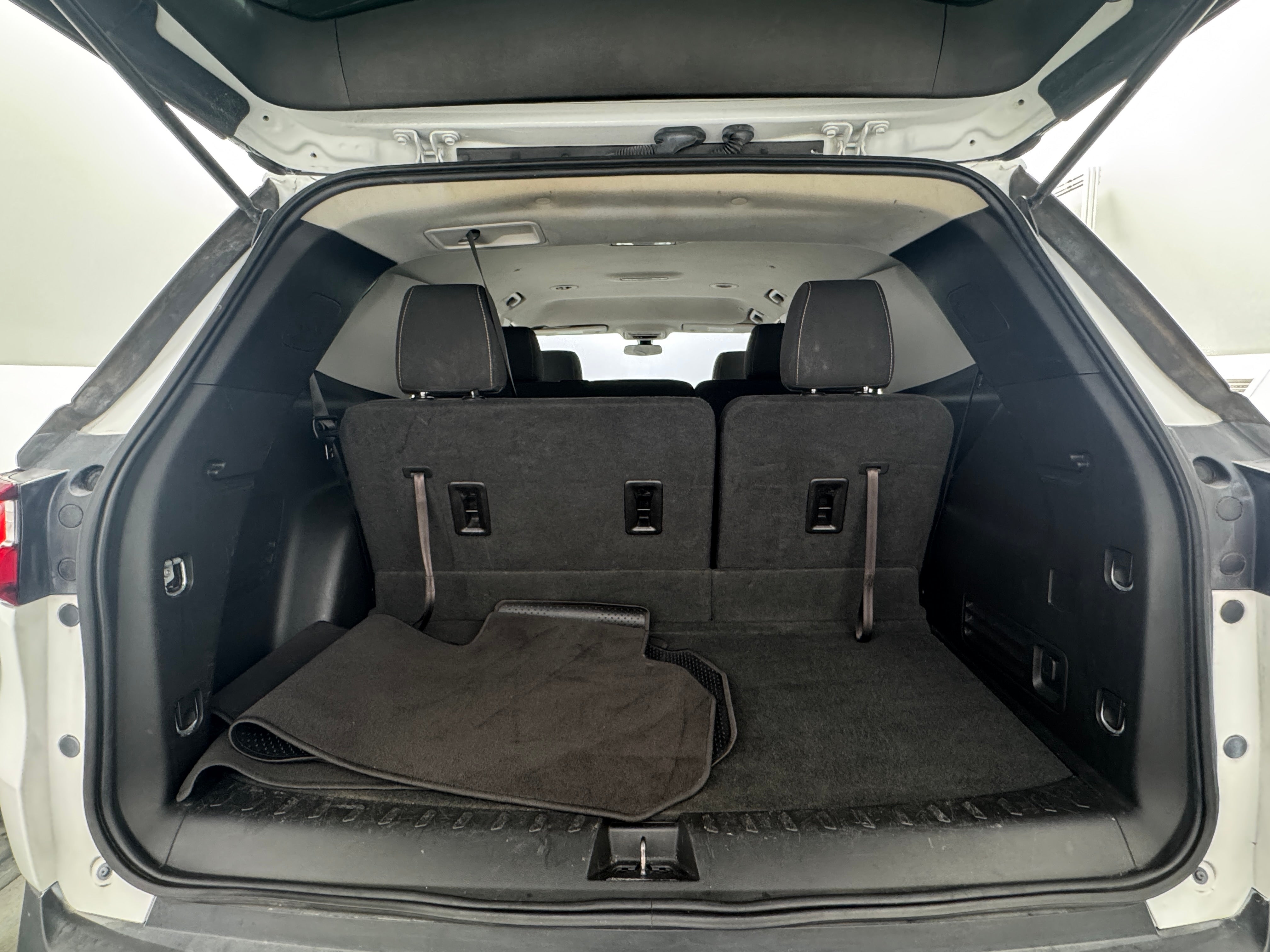 2019 Chevrolet Traverse LS 7