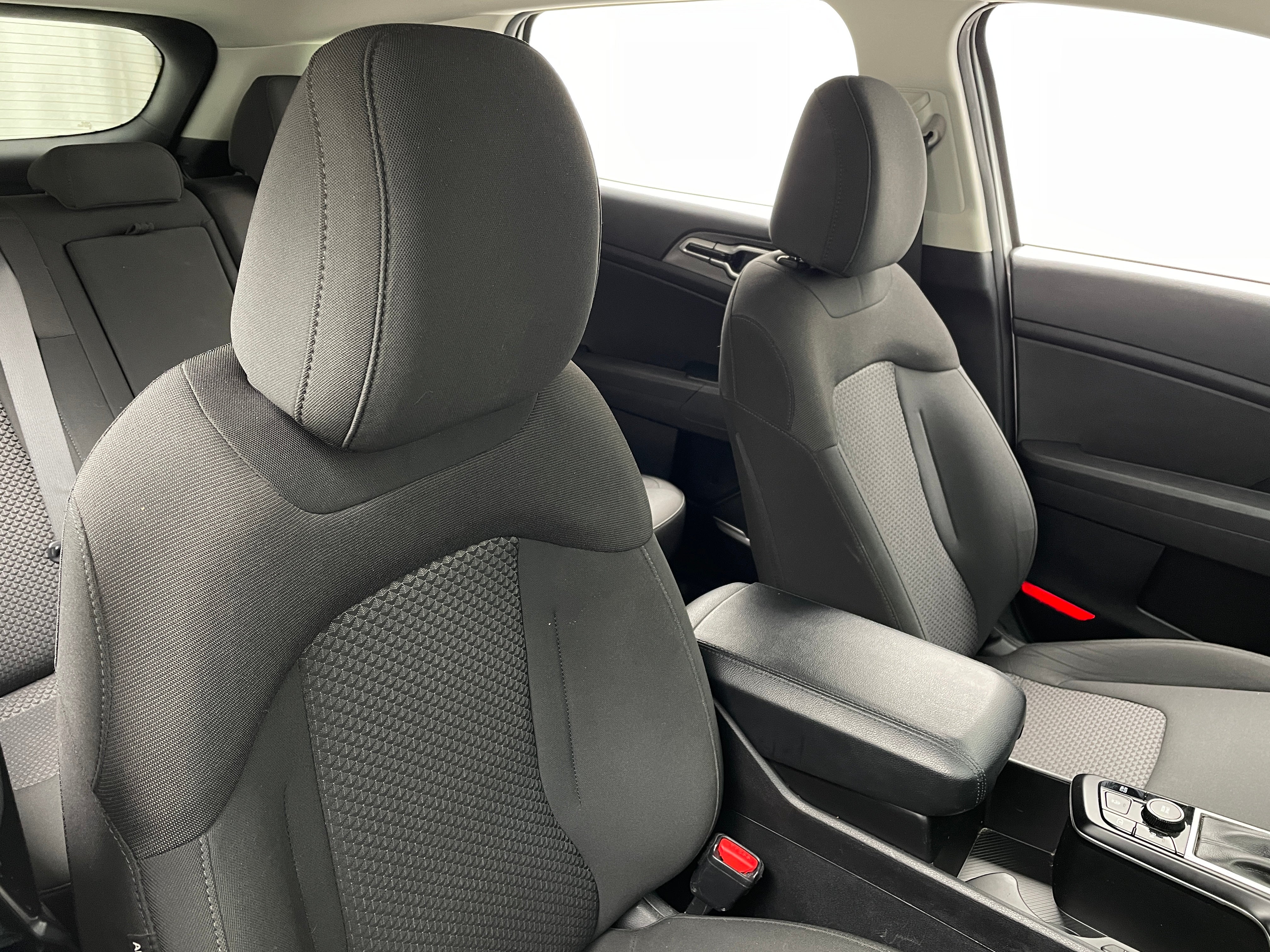 2023 Kia Sportage LX 2