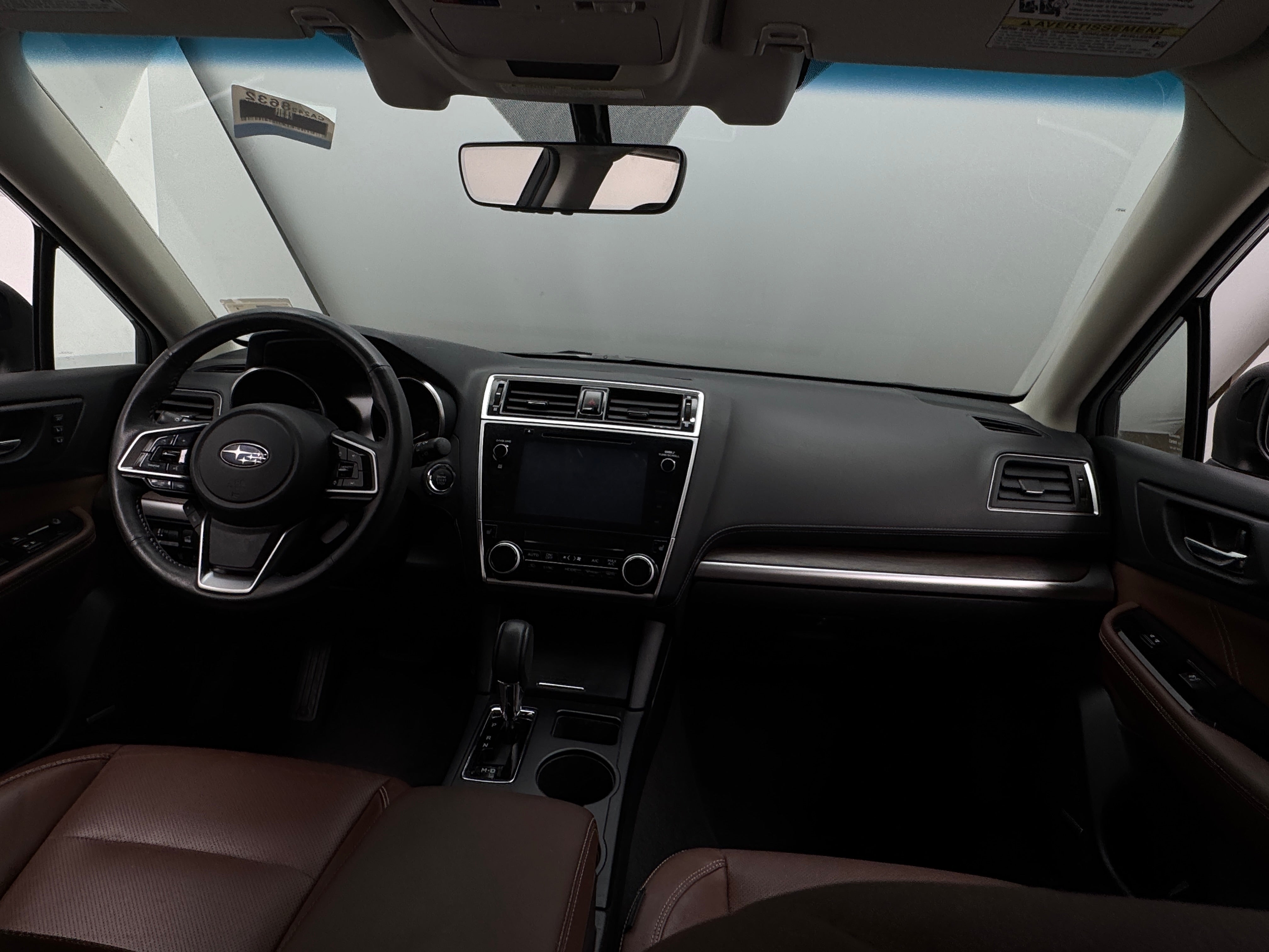 2018 Subaru Outback 3.6R Touring 2