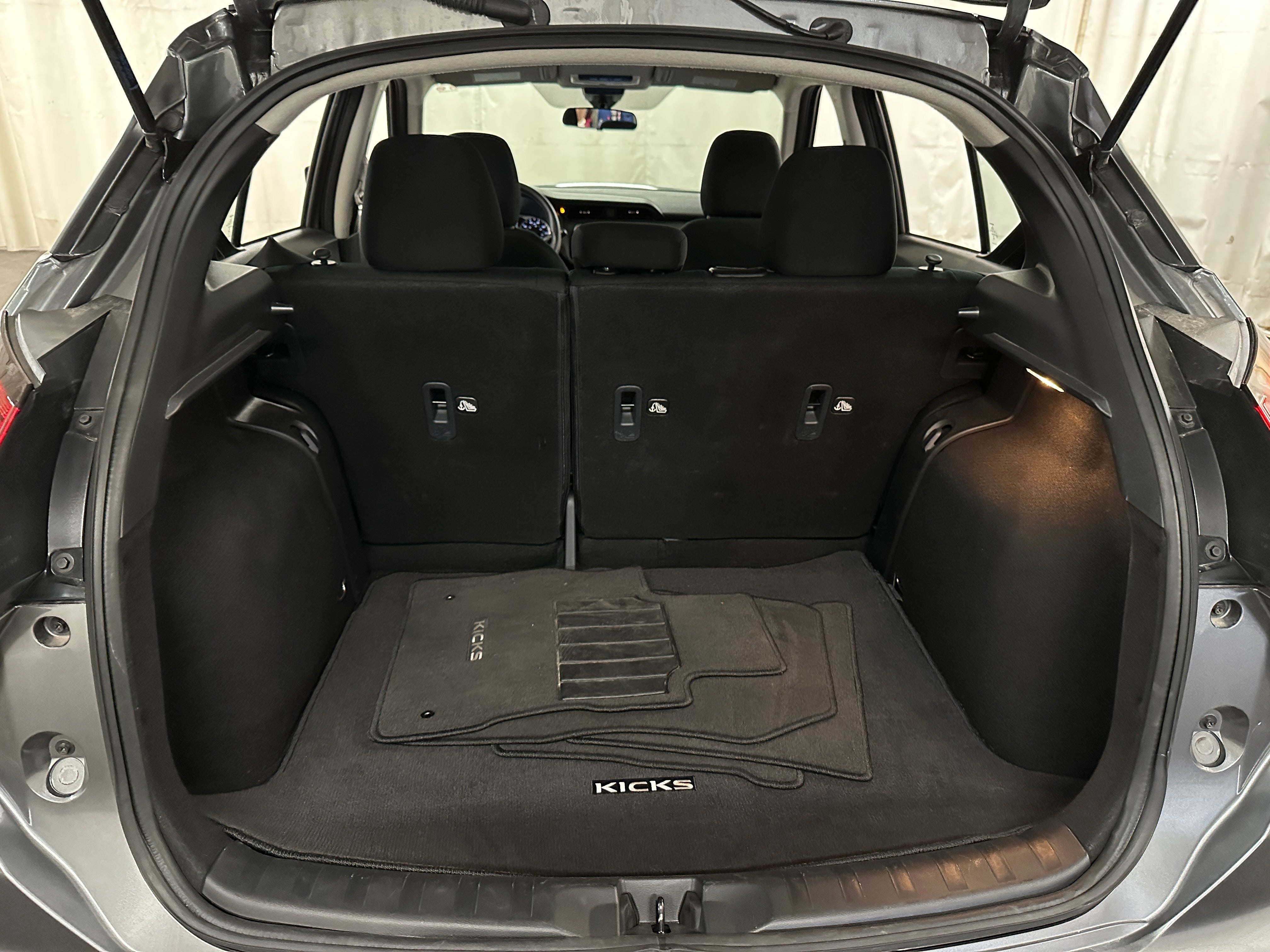 2024 Nissan Kicks S 7