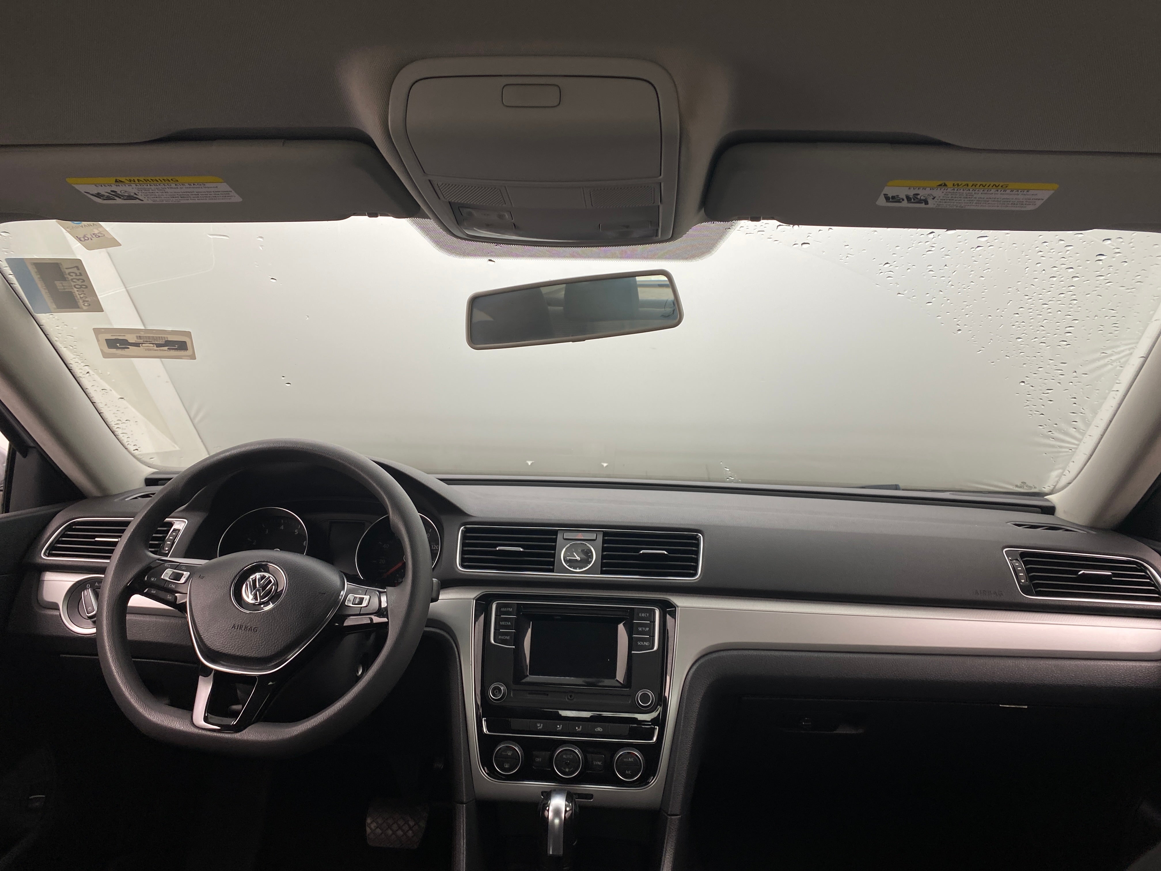 2016 Volkswagen Passat S 3