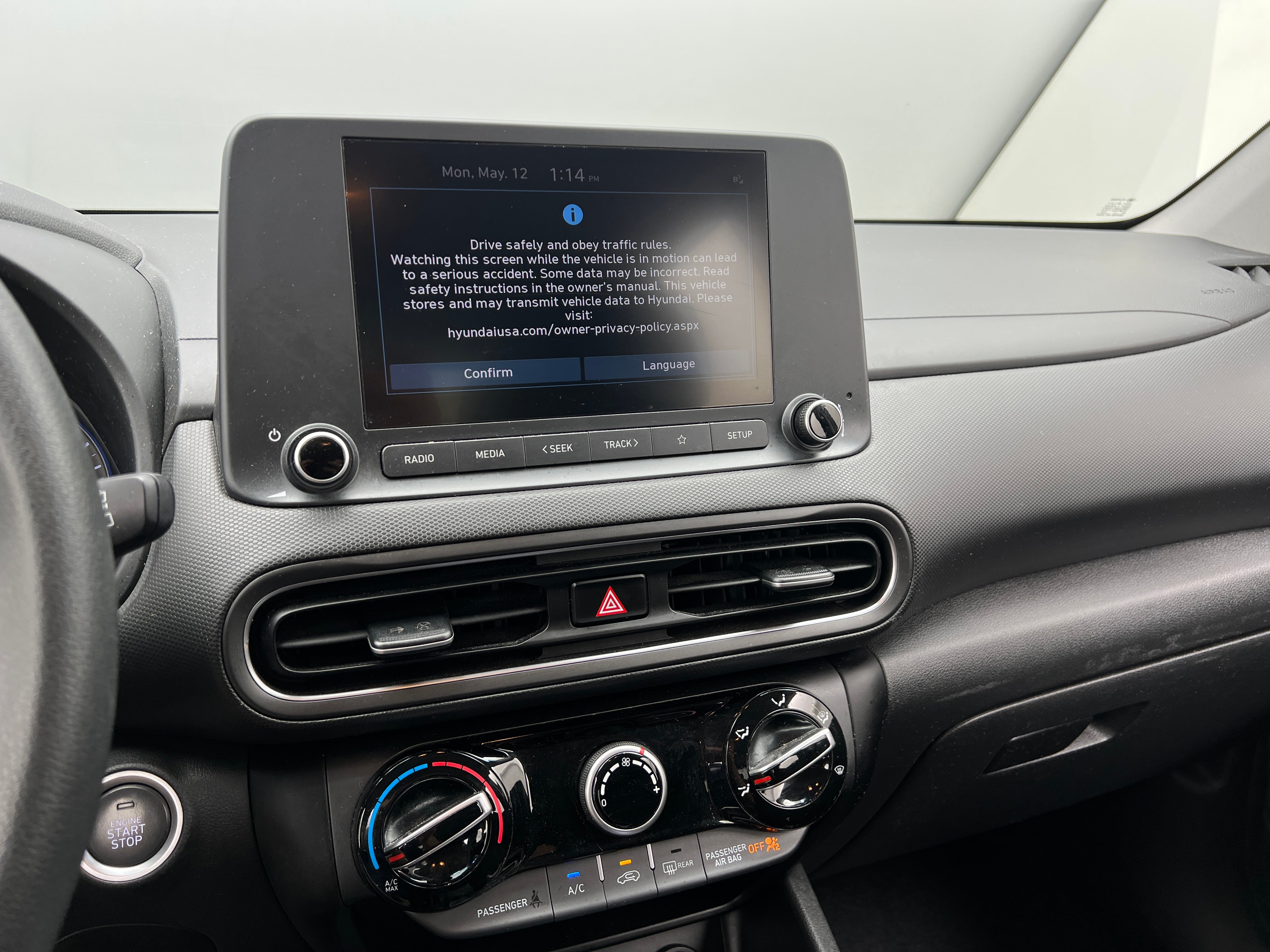 2022 Hyundai Kona SEL 4