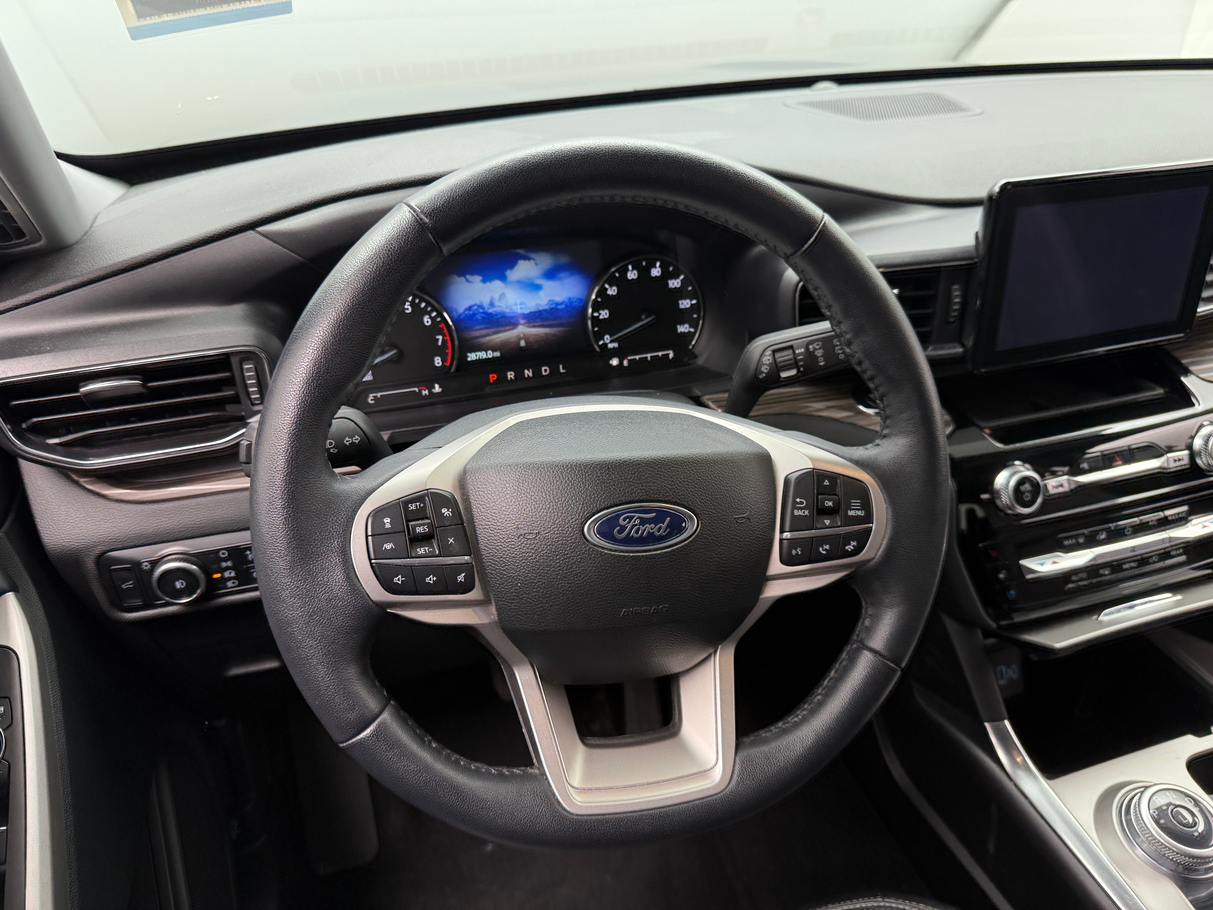 2024 Ford Explorer Limited 4