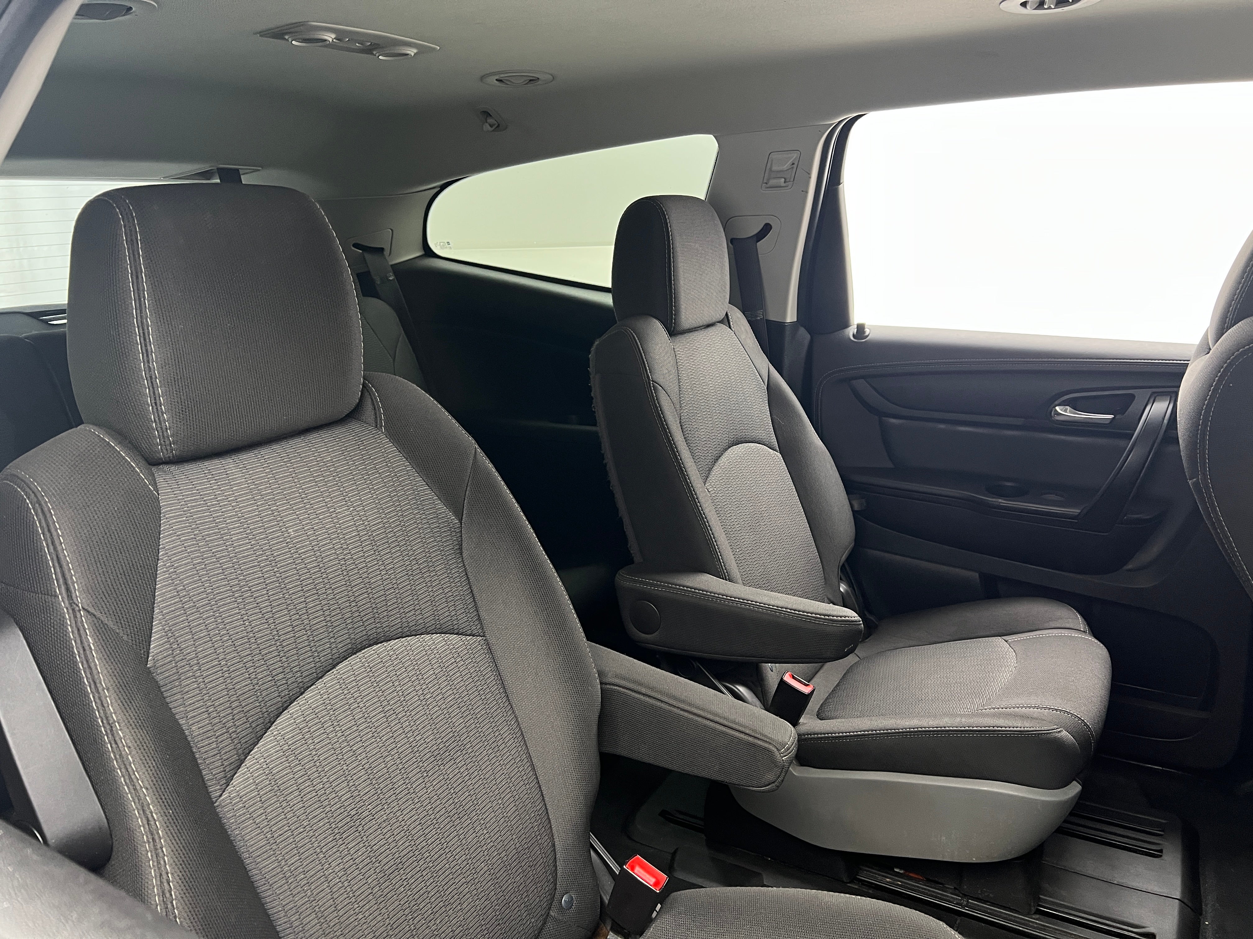2017 Chevrolet Traverse LT 6