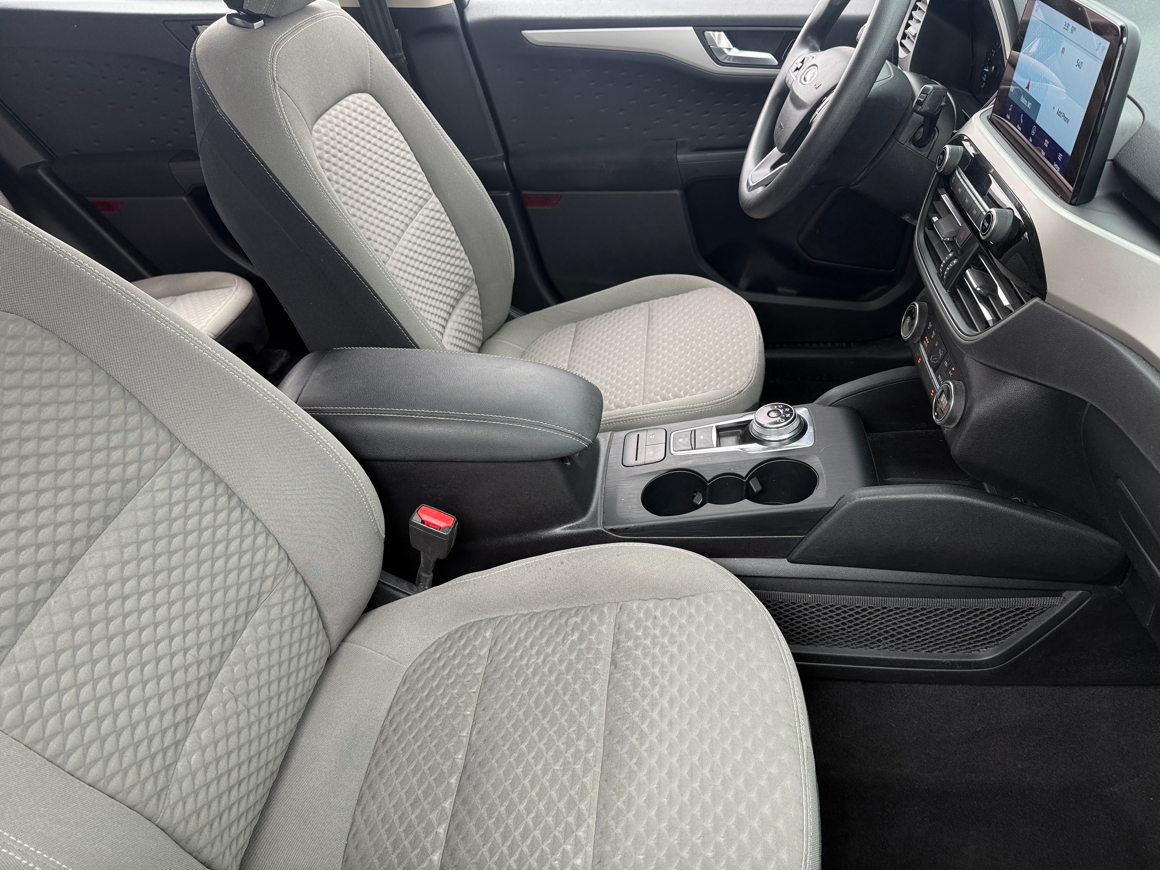 2020 Ford Escape SE 2