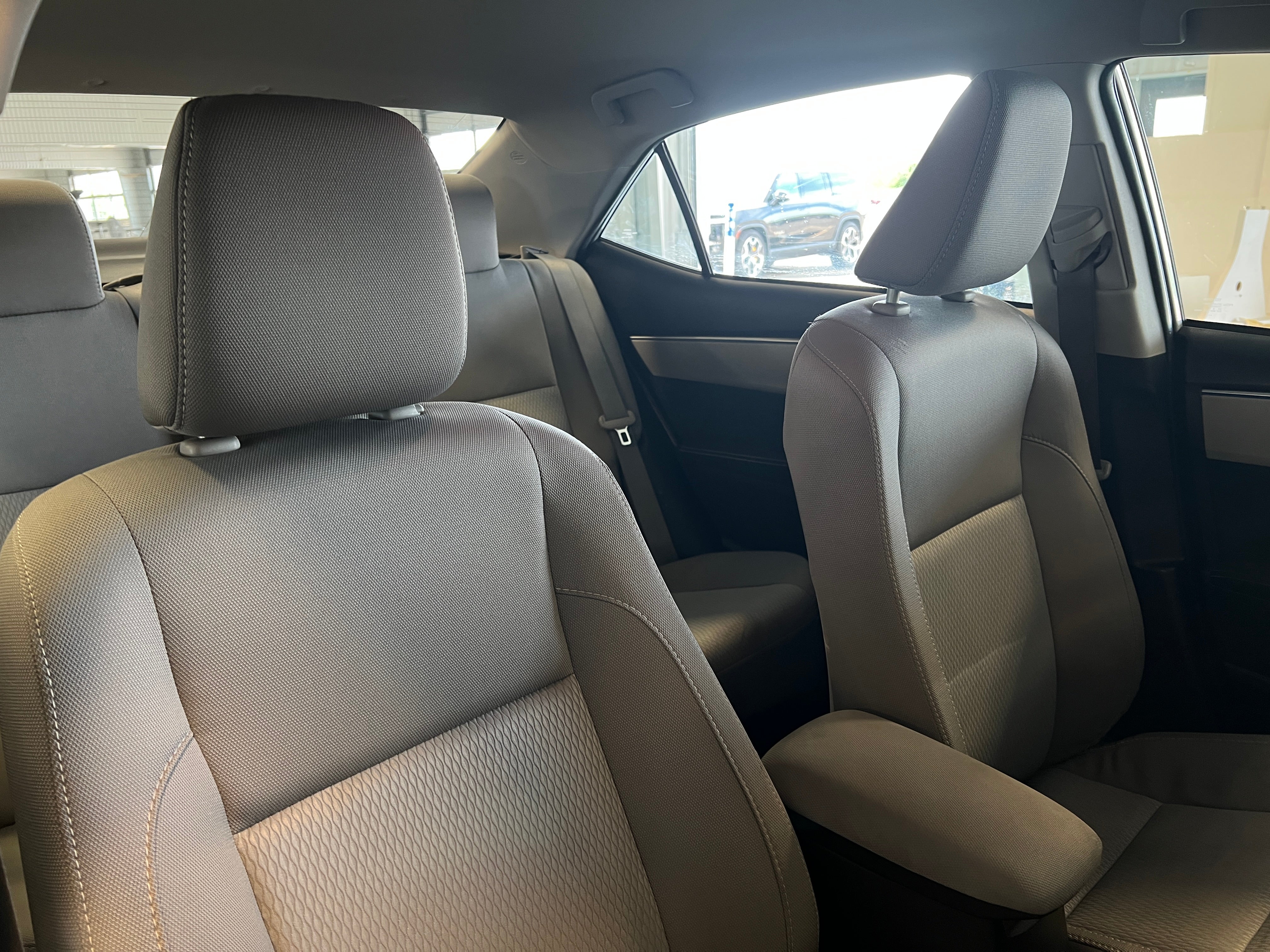 2016 Toyota Corolla LE 2