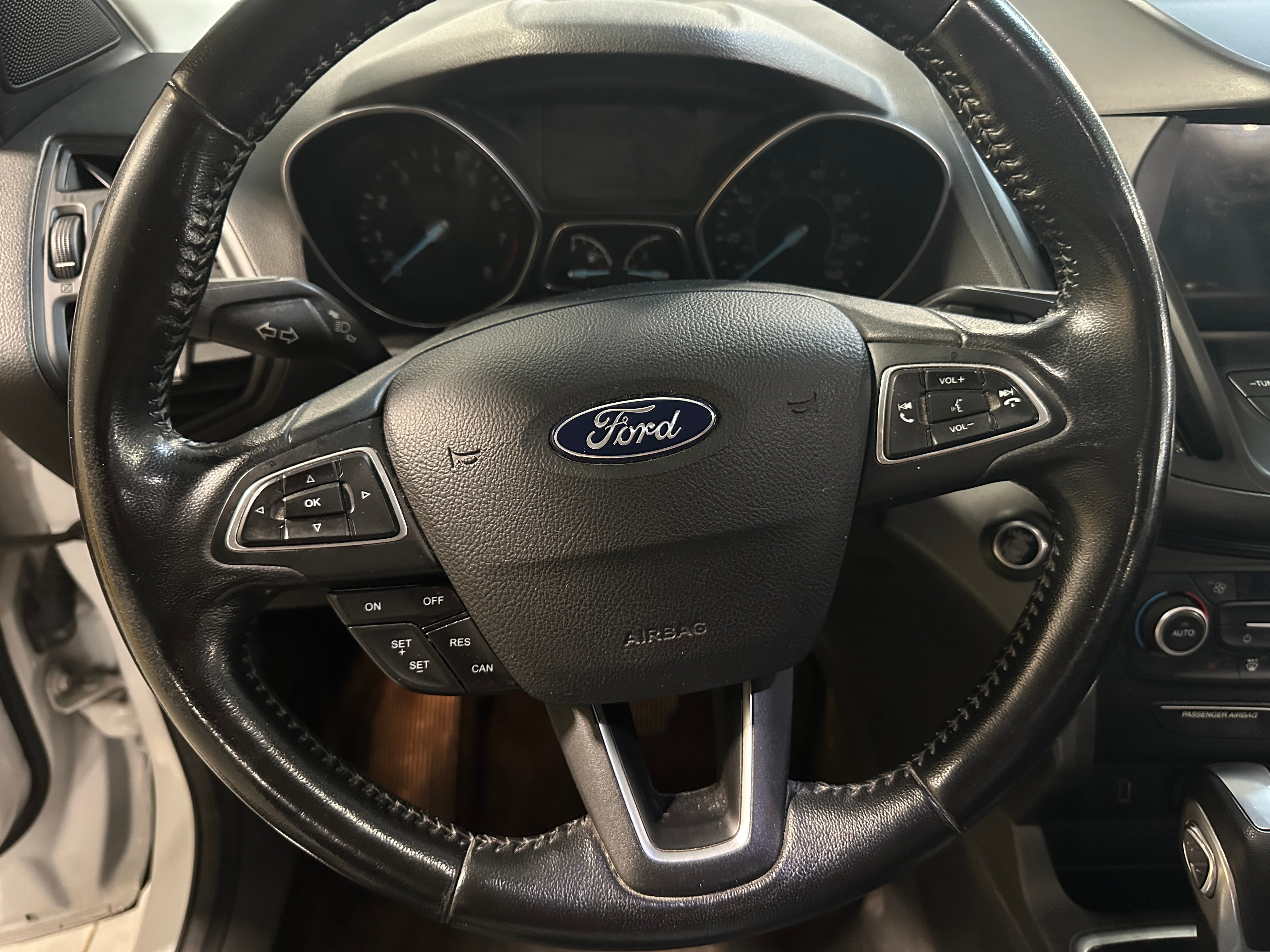 2019 Ford Escape SEL 4
