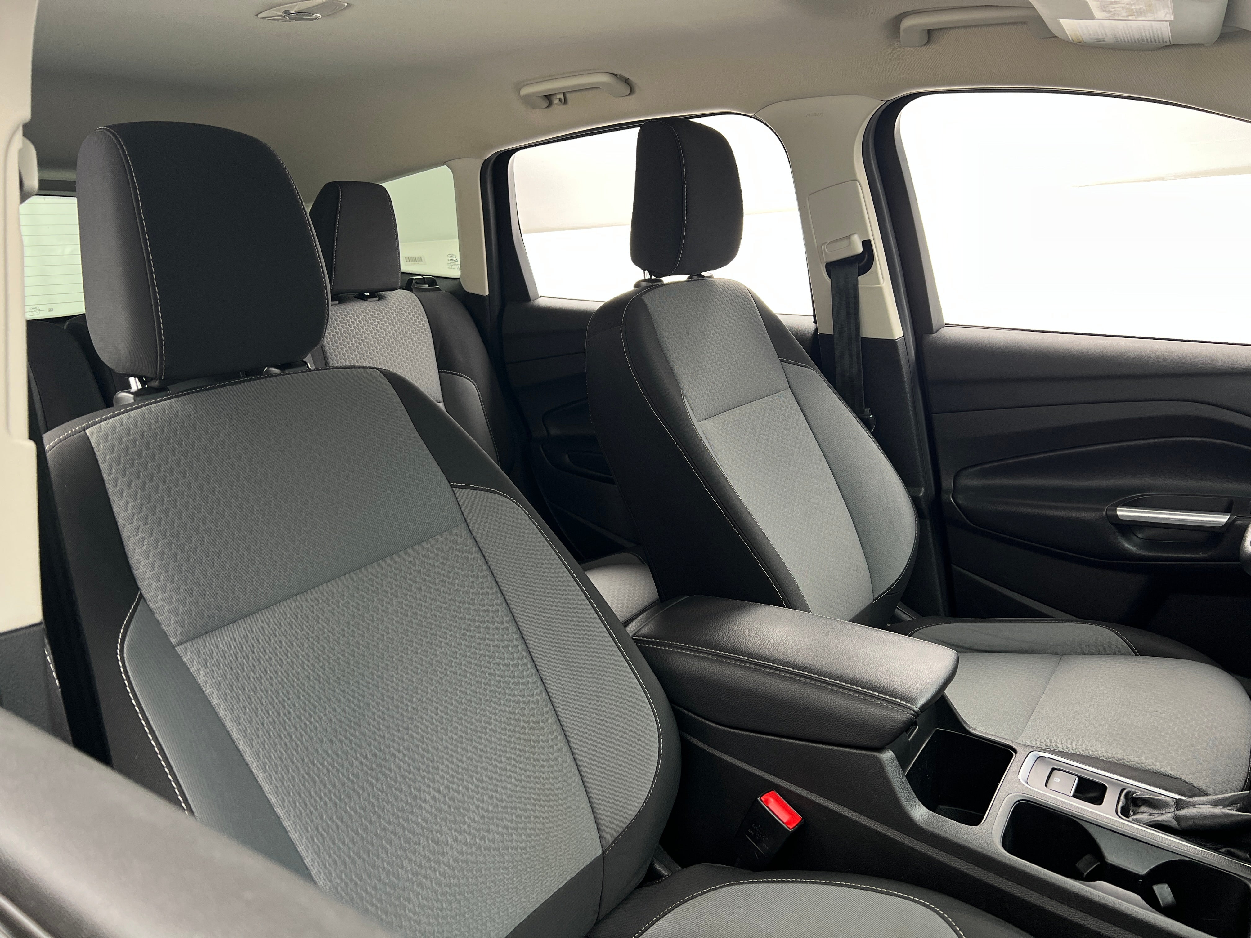 2019 Ford Escape SE 2
