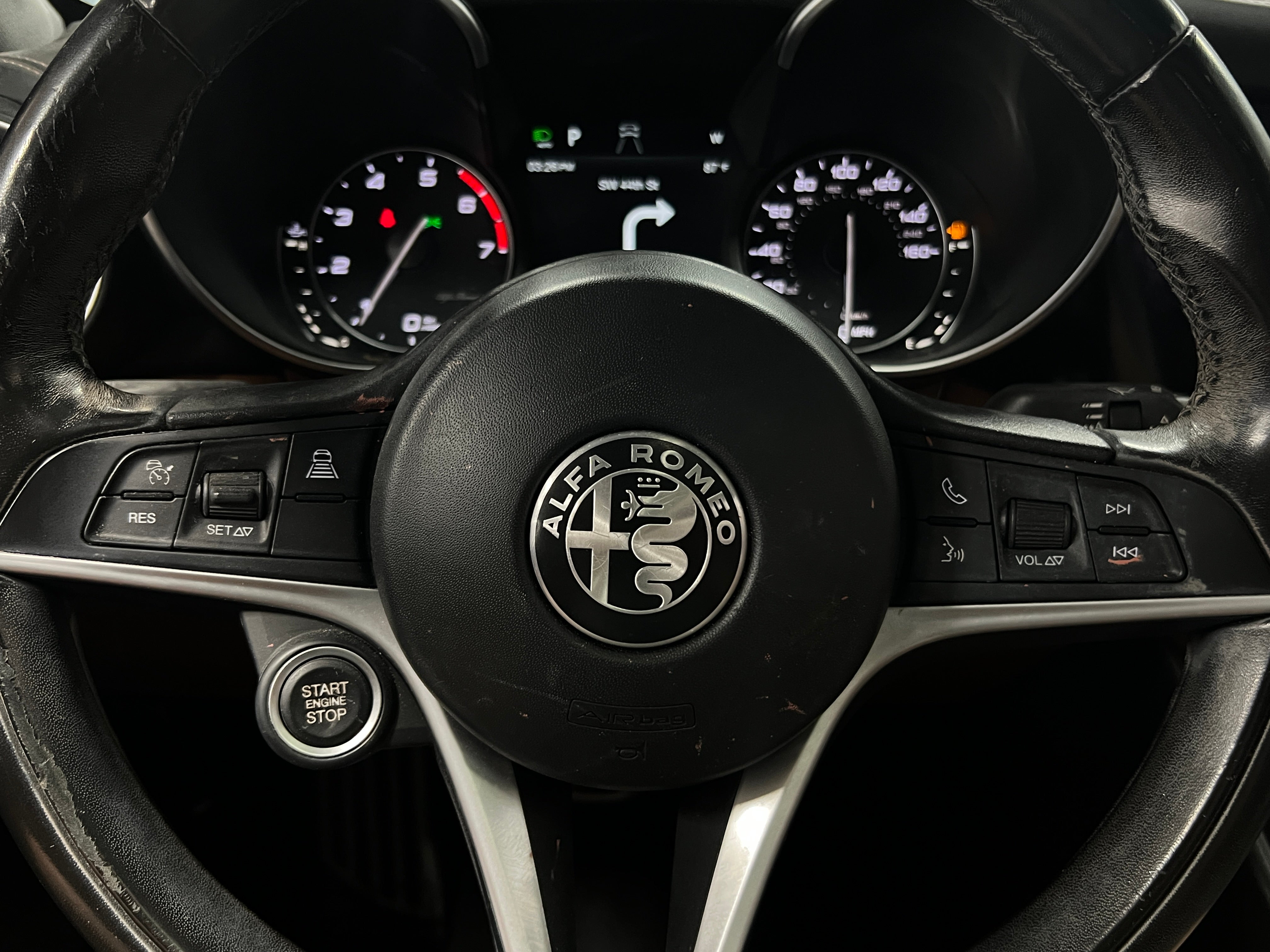 2019 Alfa Romeo Giulia Ti 4