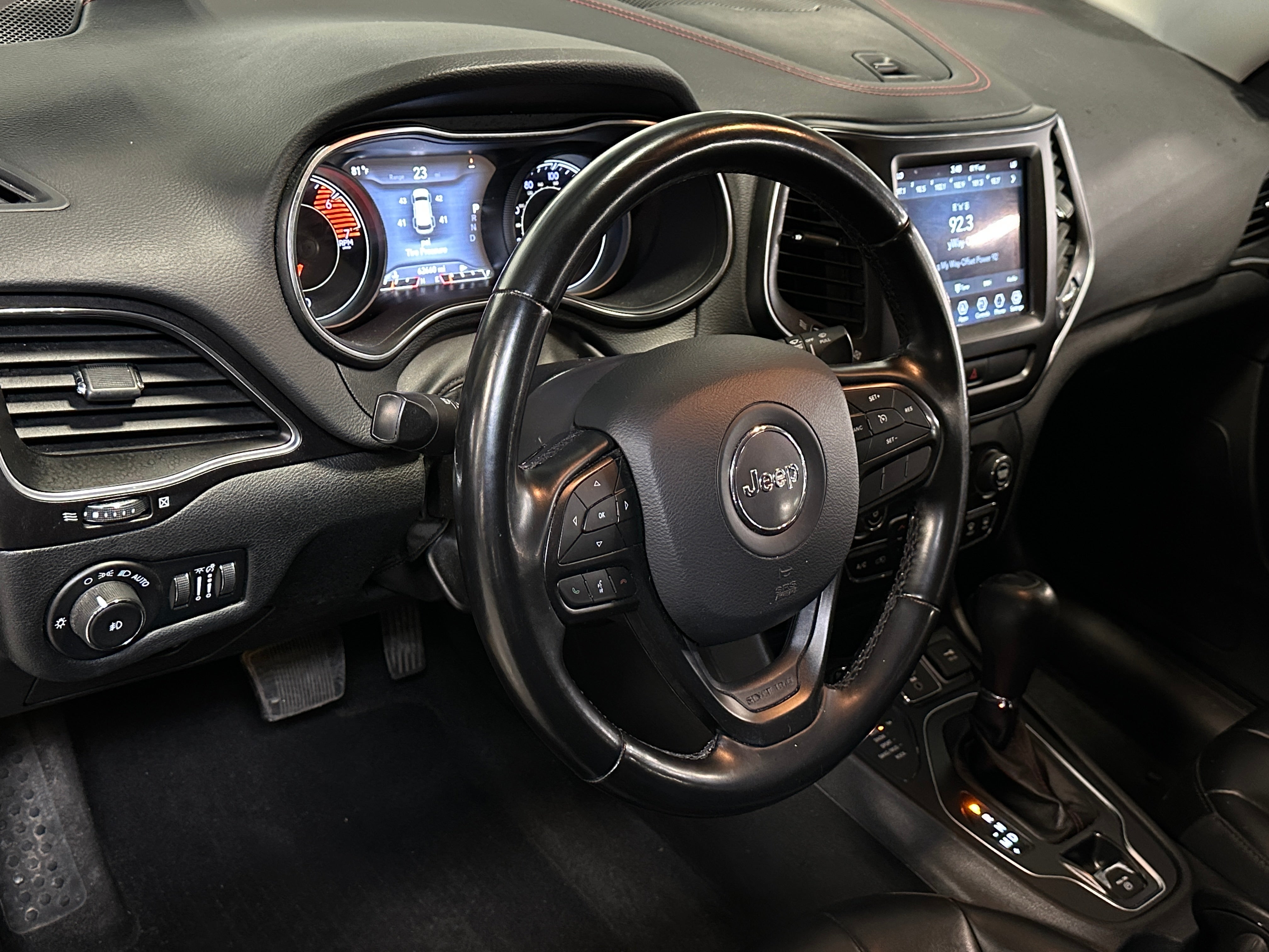 2020 Jeep Cherokee Trailhawk 3