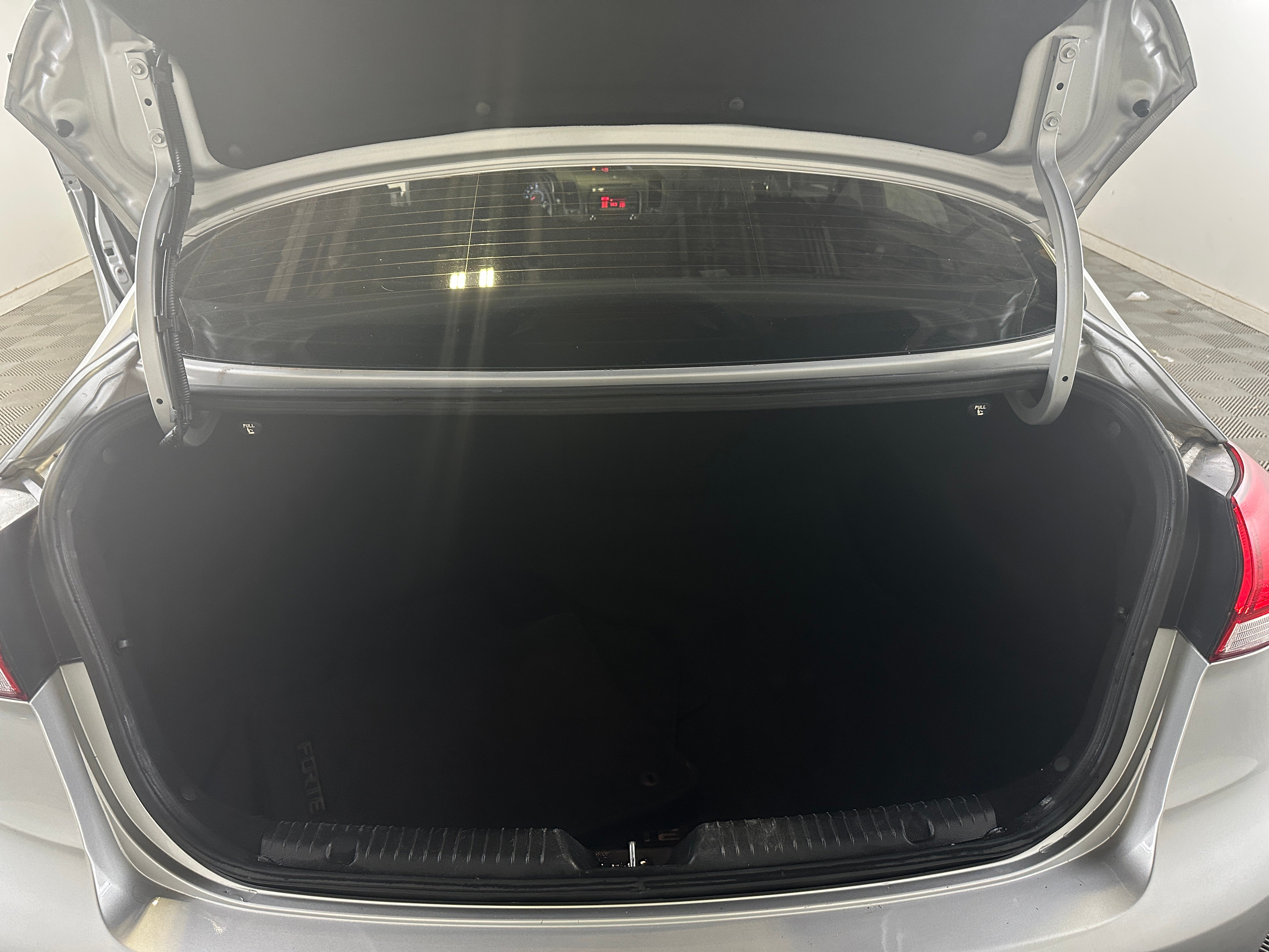 2018 Kia Forte LX 7
