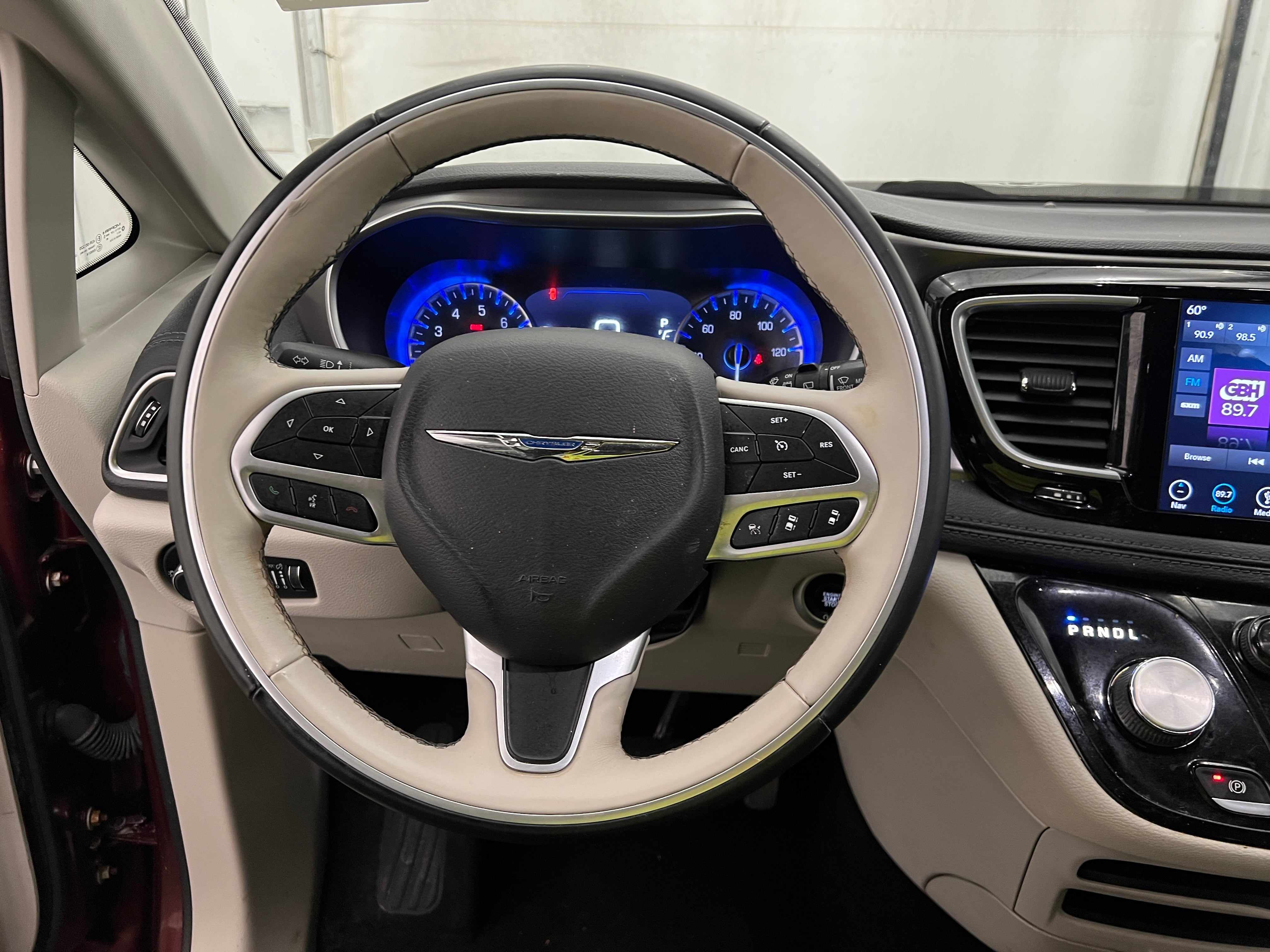 2018 Chrysler Pacifica Limited 4