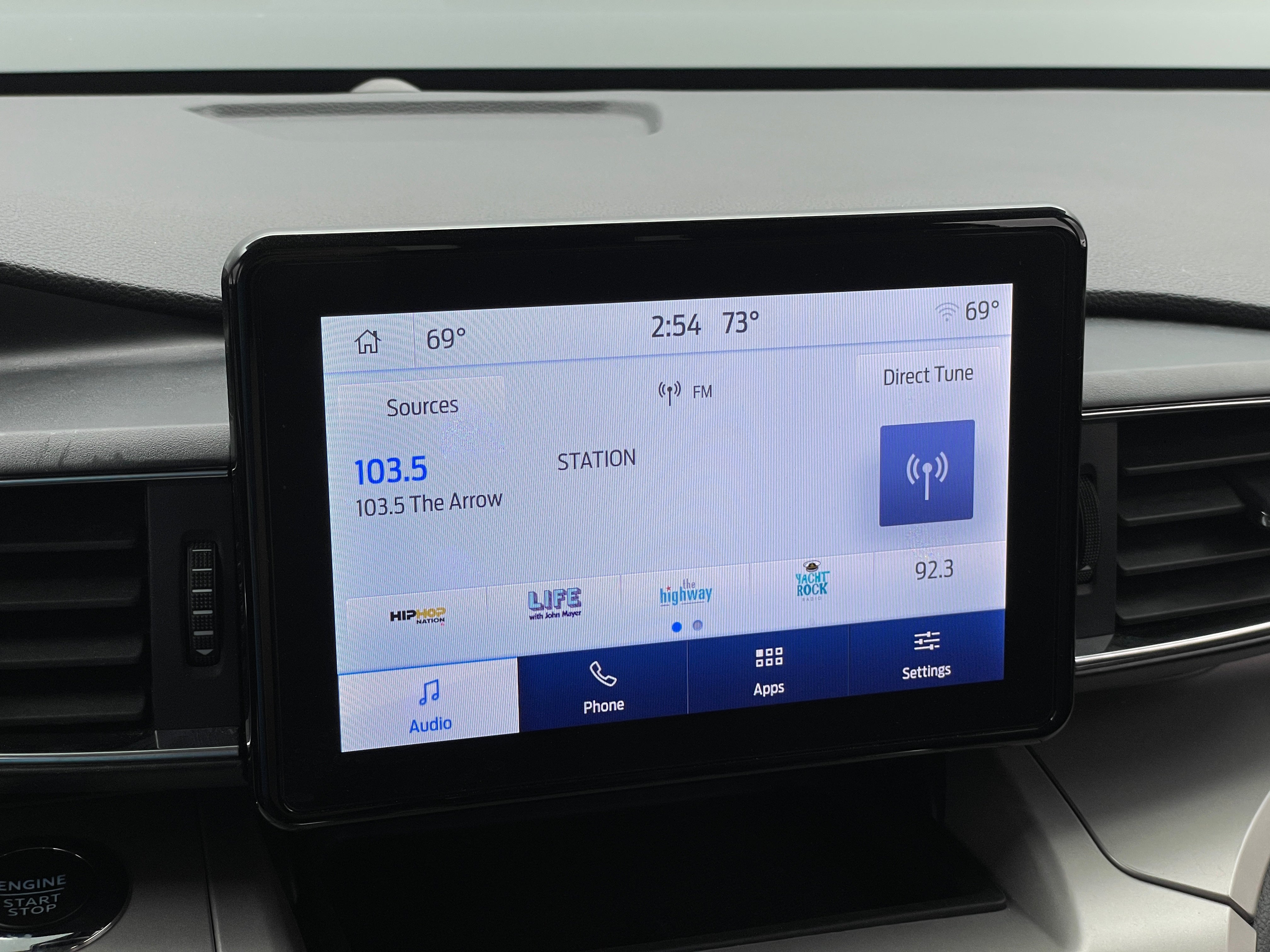 2024 Ford Explorer XLT 4