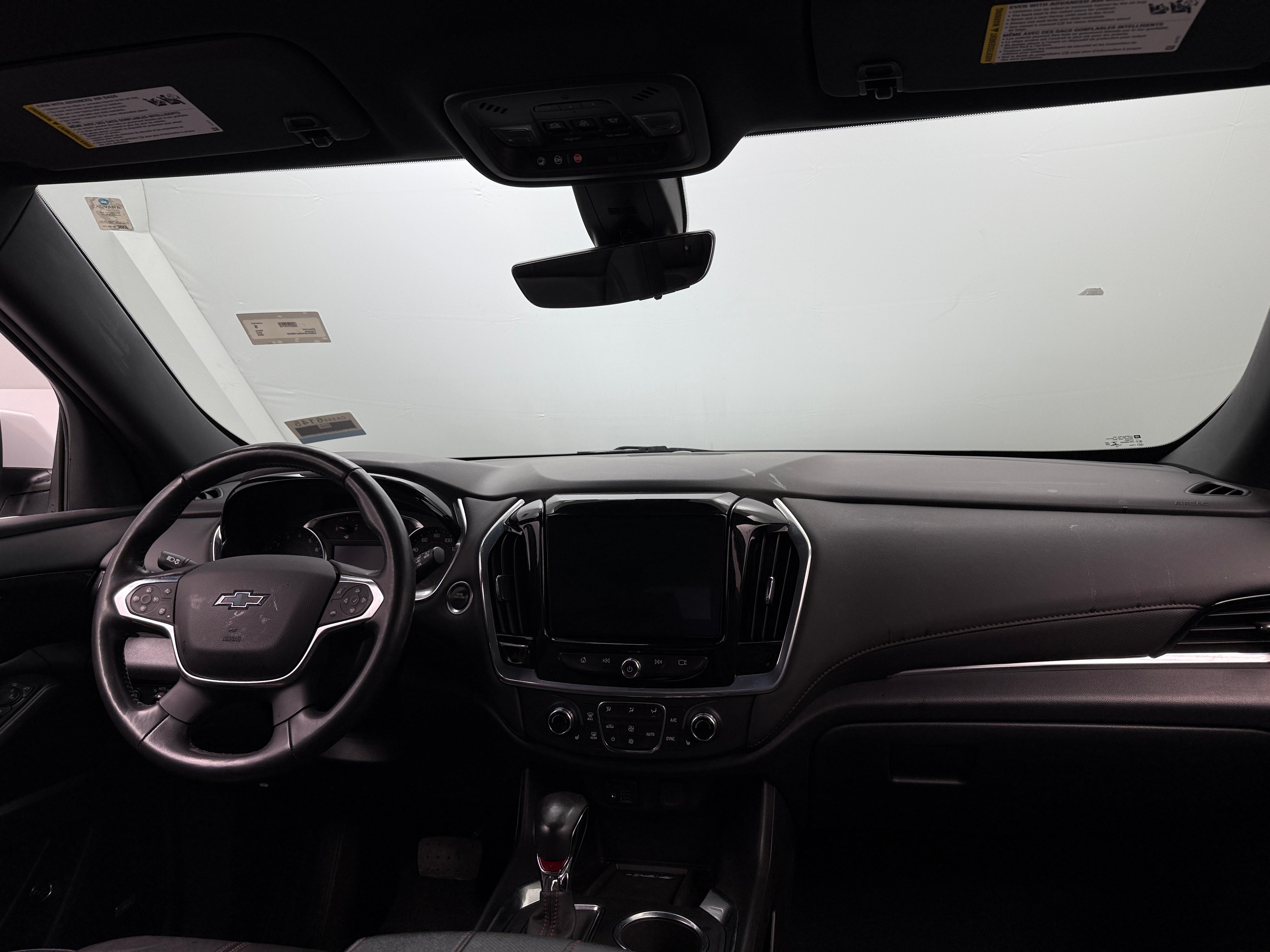 2022 Chevrolet Traverse RS 2