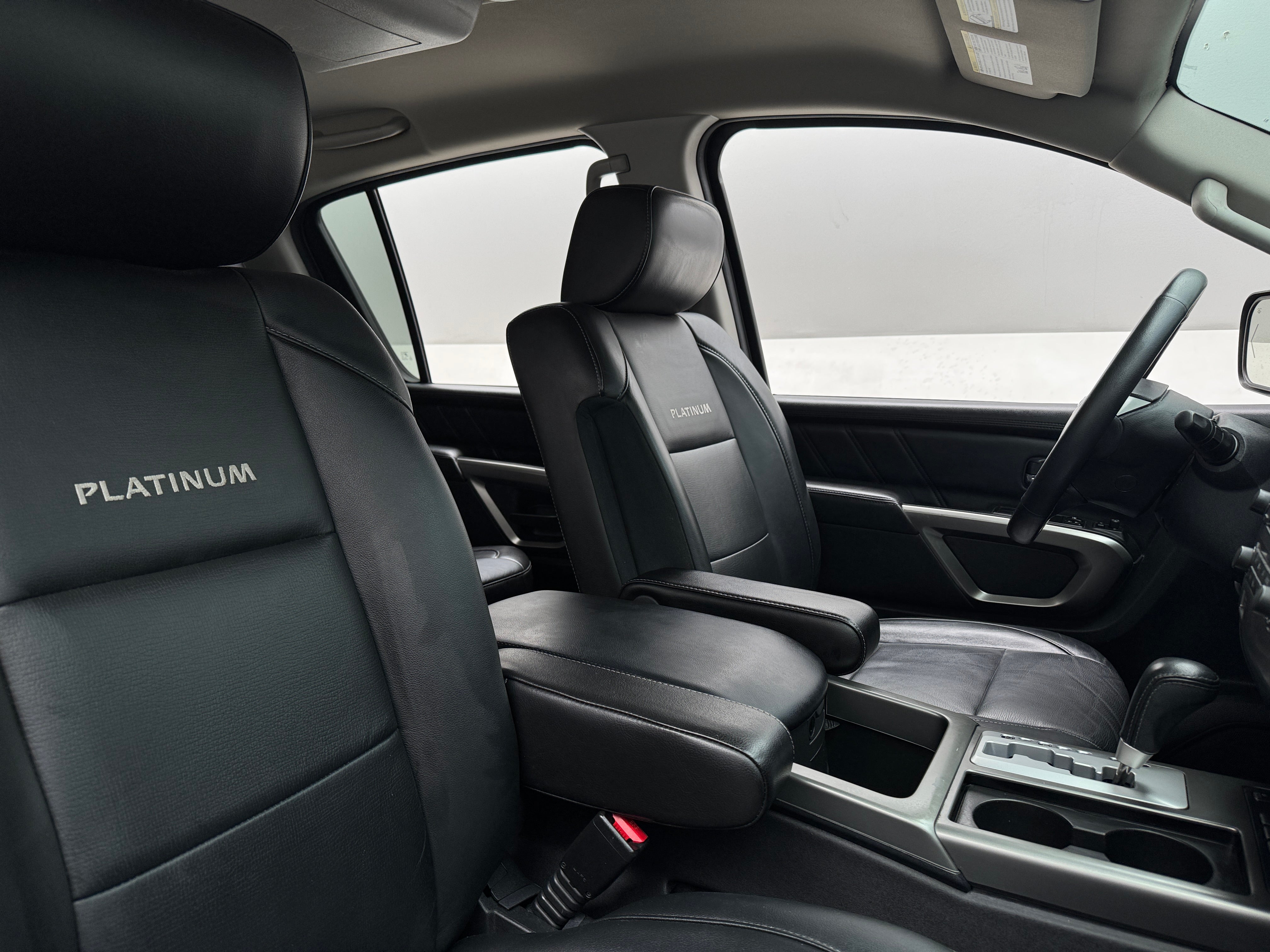 2015 Nissan Armada Platinum Edition 2