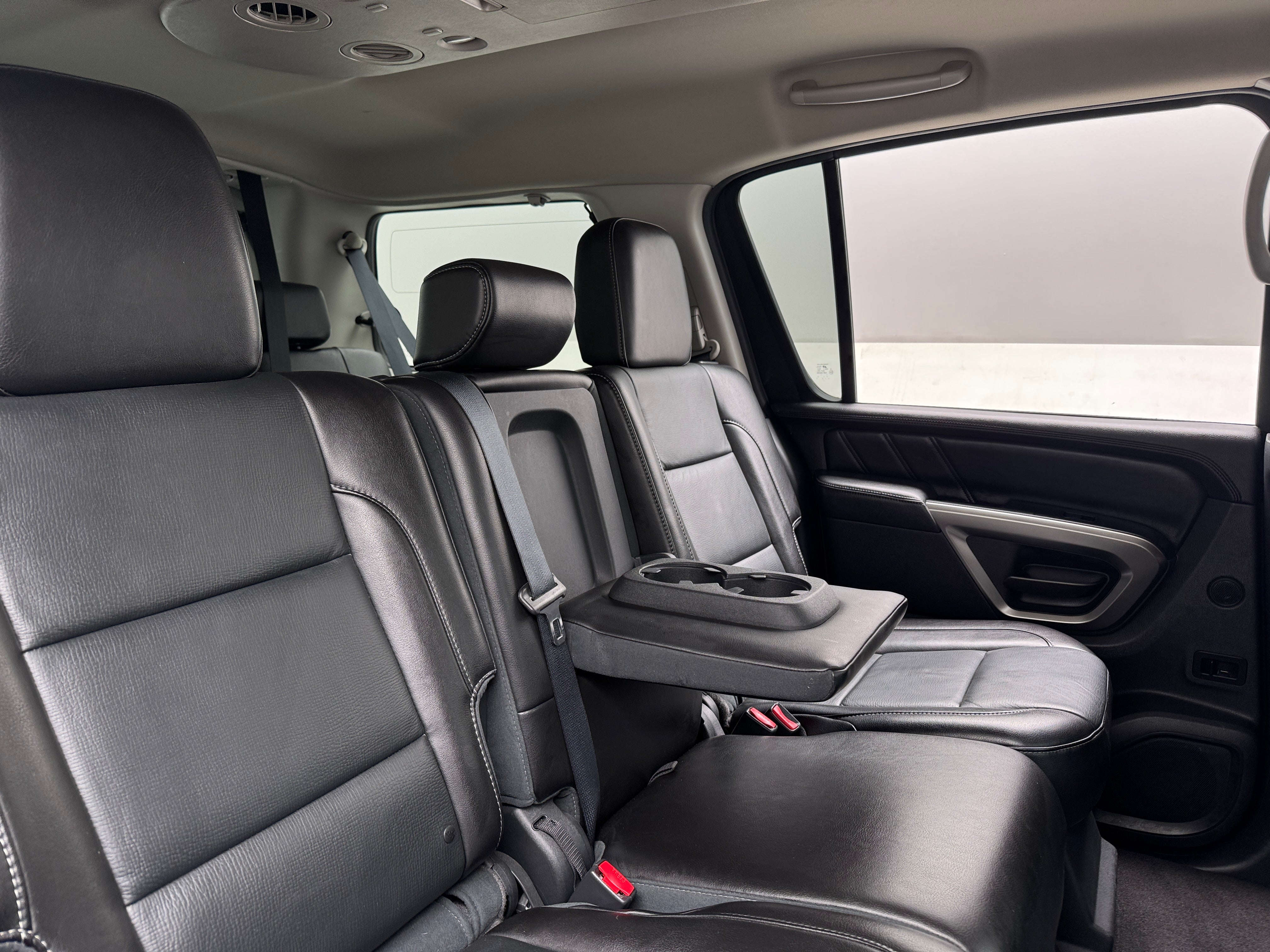 2015 Nissan Armada Platinum Edition 6