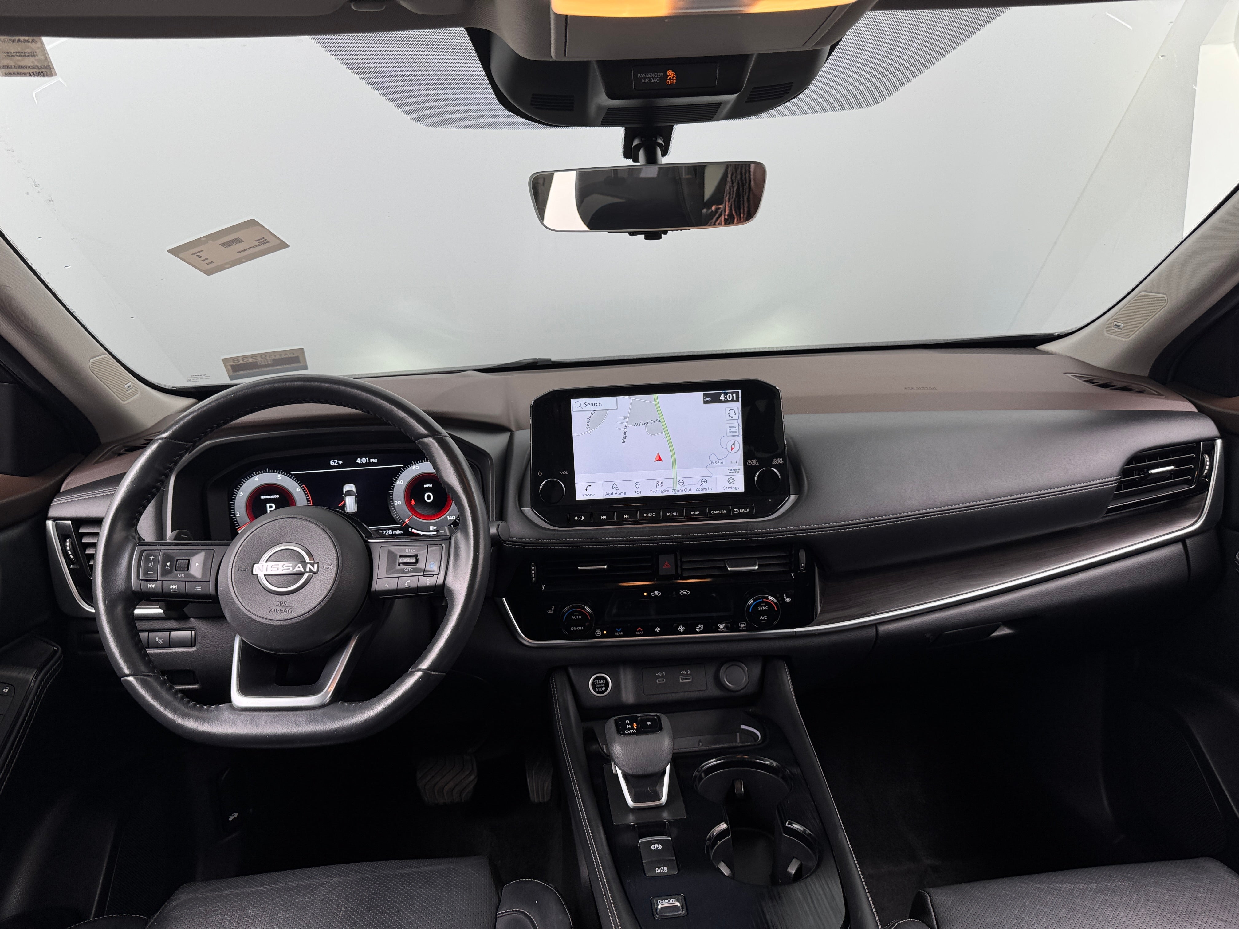 2023 Nissan Rogue Platinum 3
