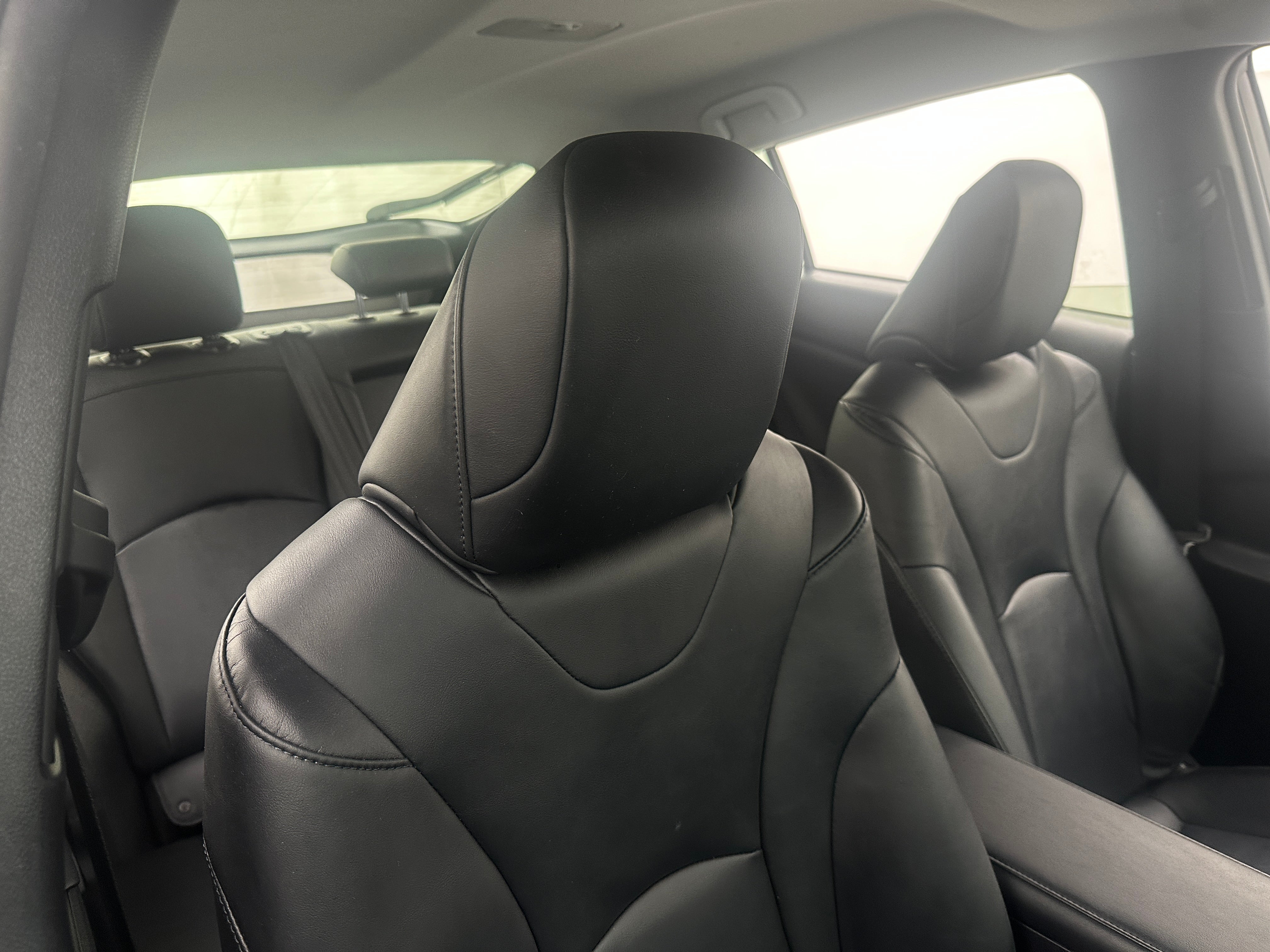 2017 Toyota Prius Four 2