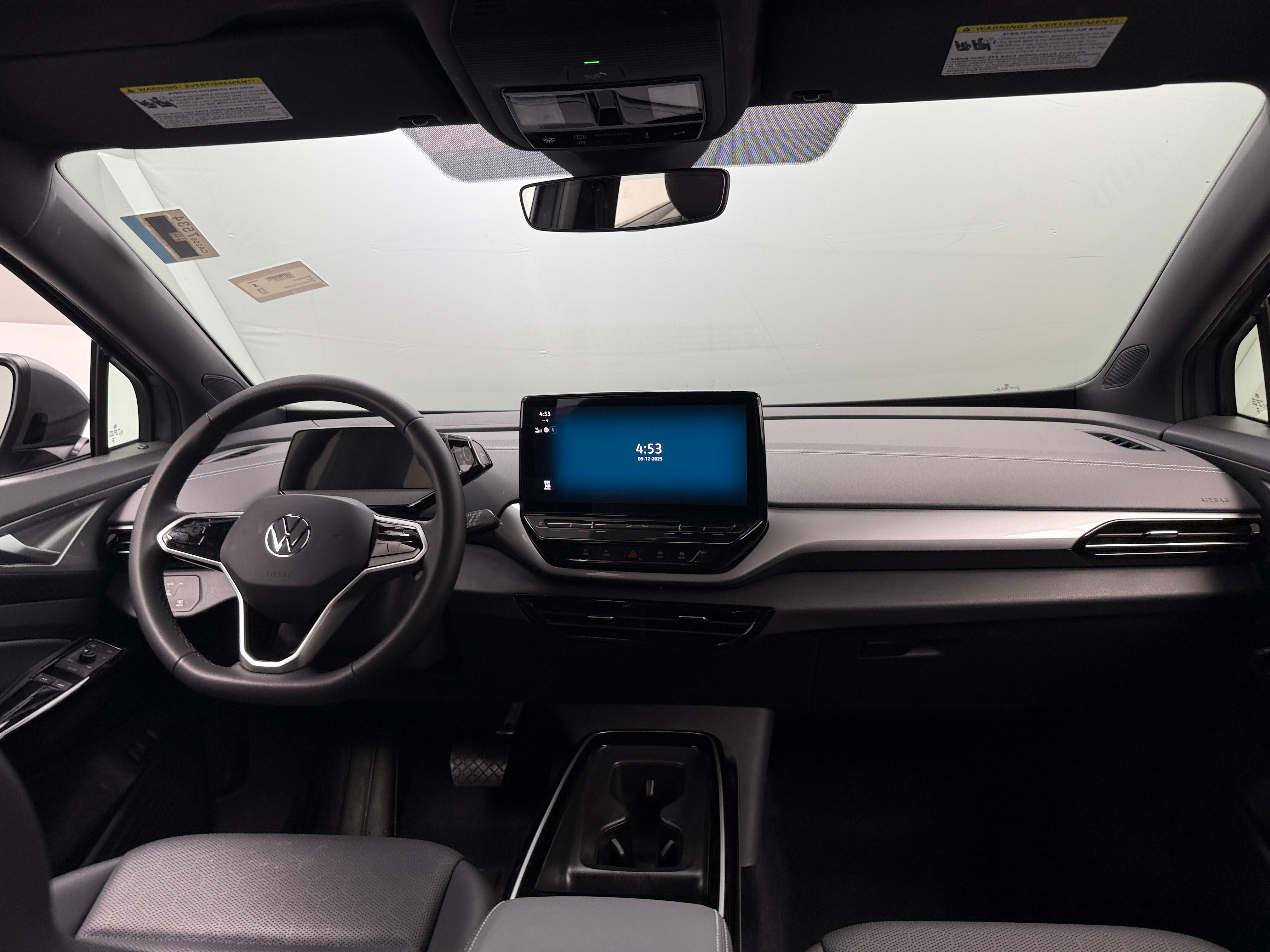 2023 Volkswagen ID.4 Pro S Plus 2