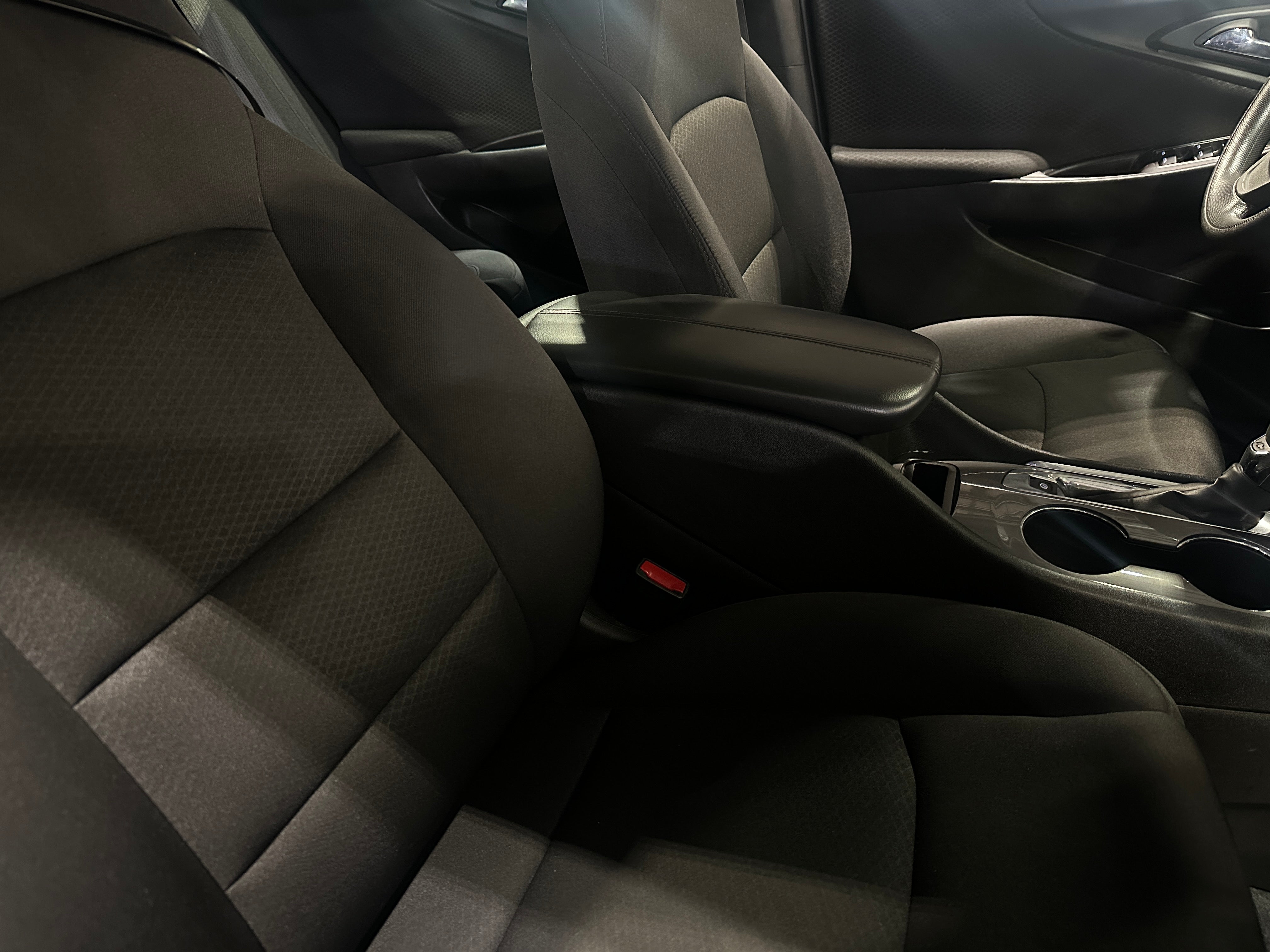 2023 Chevrolet Malibu LT 2