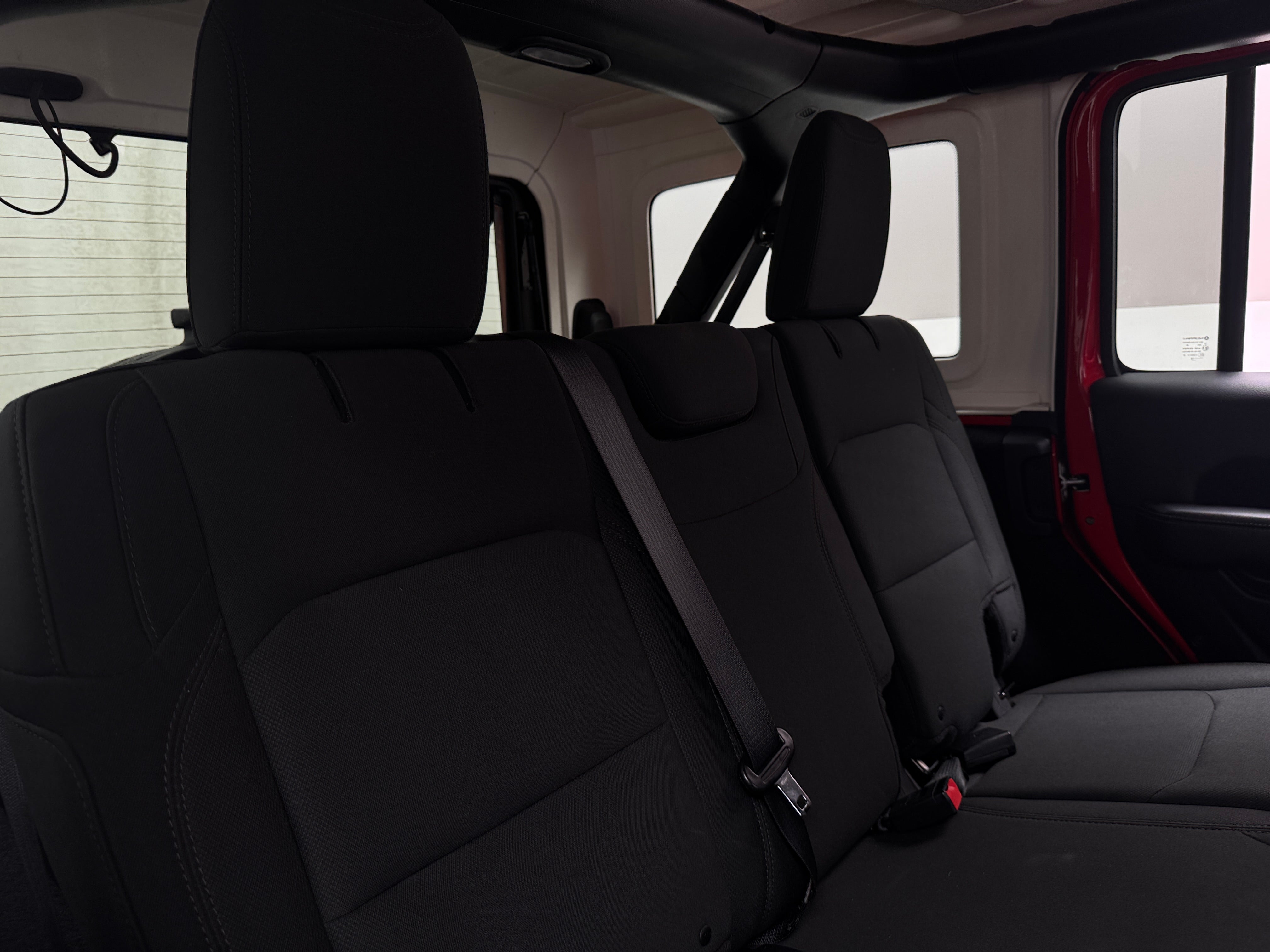 2018 Jeep Wrangler Unlimited Sahara 6