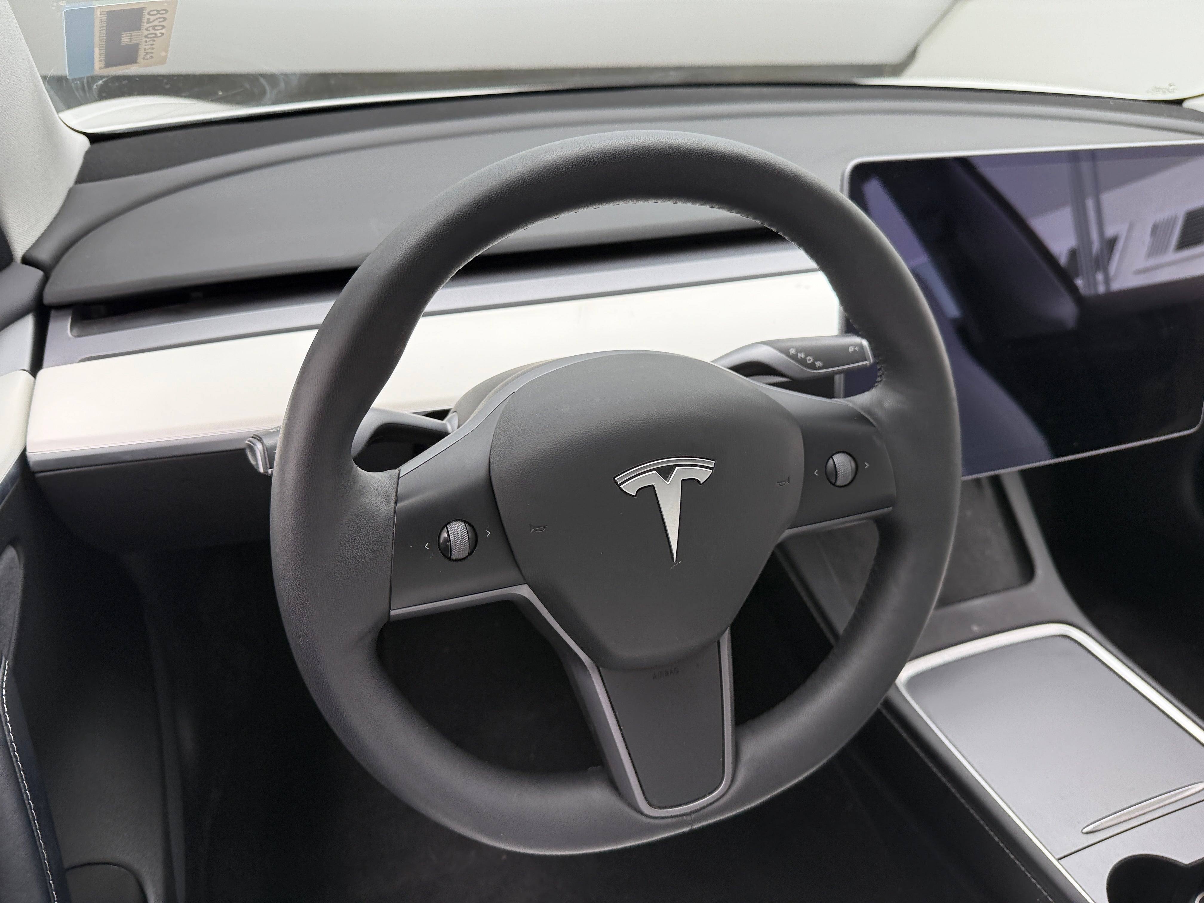 2021 Tesla Model 3 Standard Range 4
