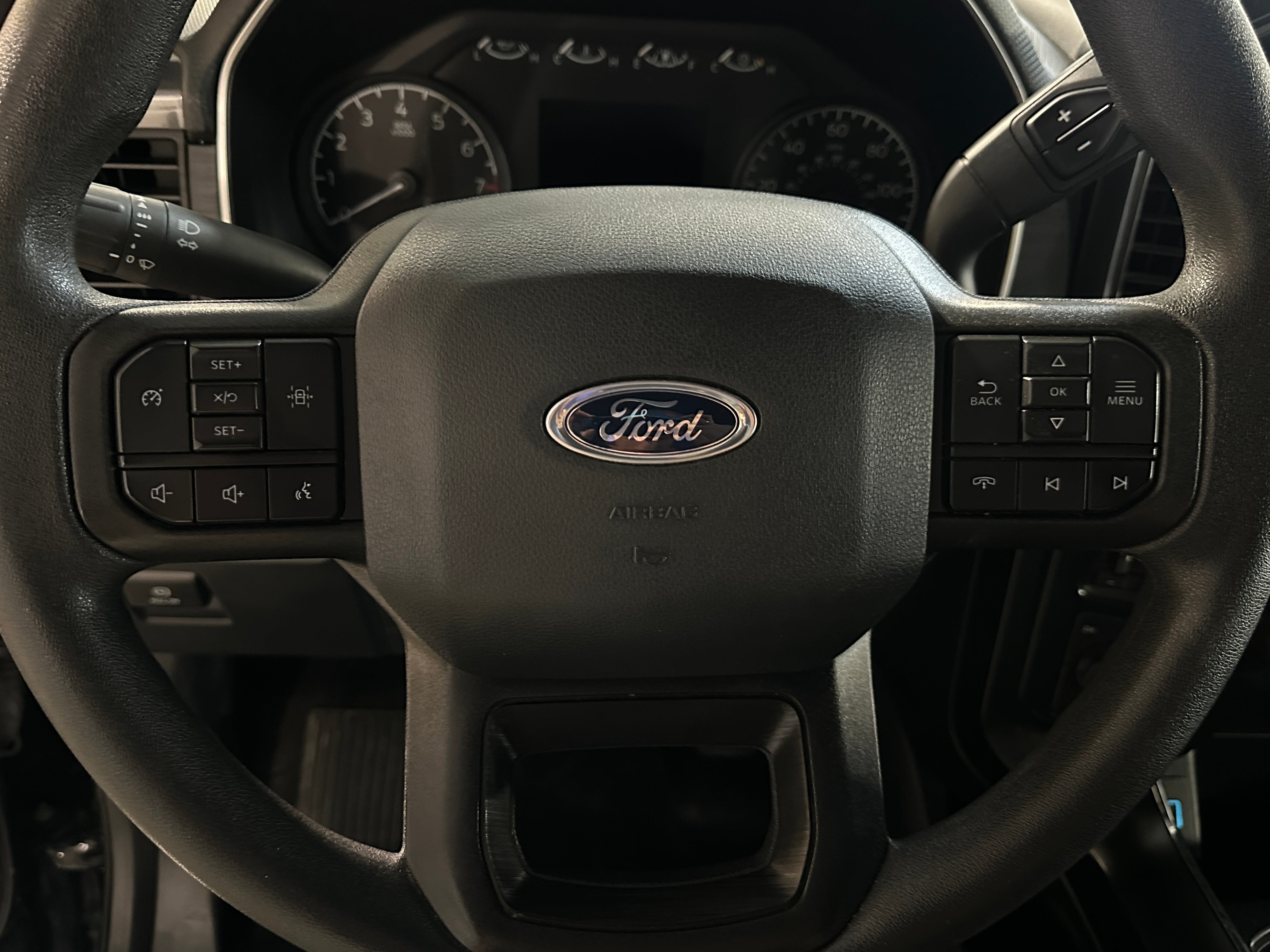 2023 Ford Econoline E-150 5