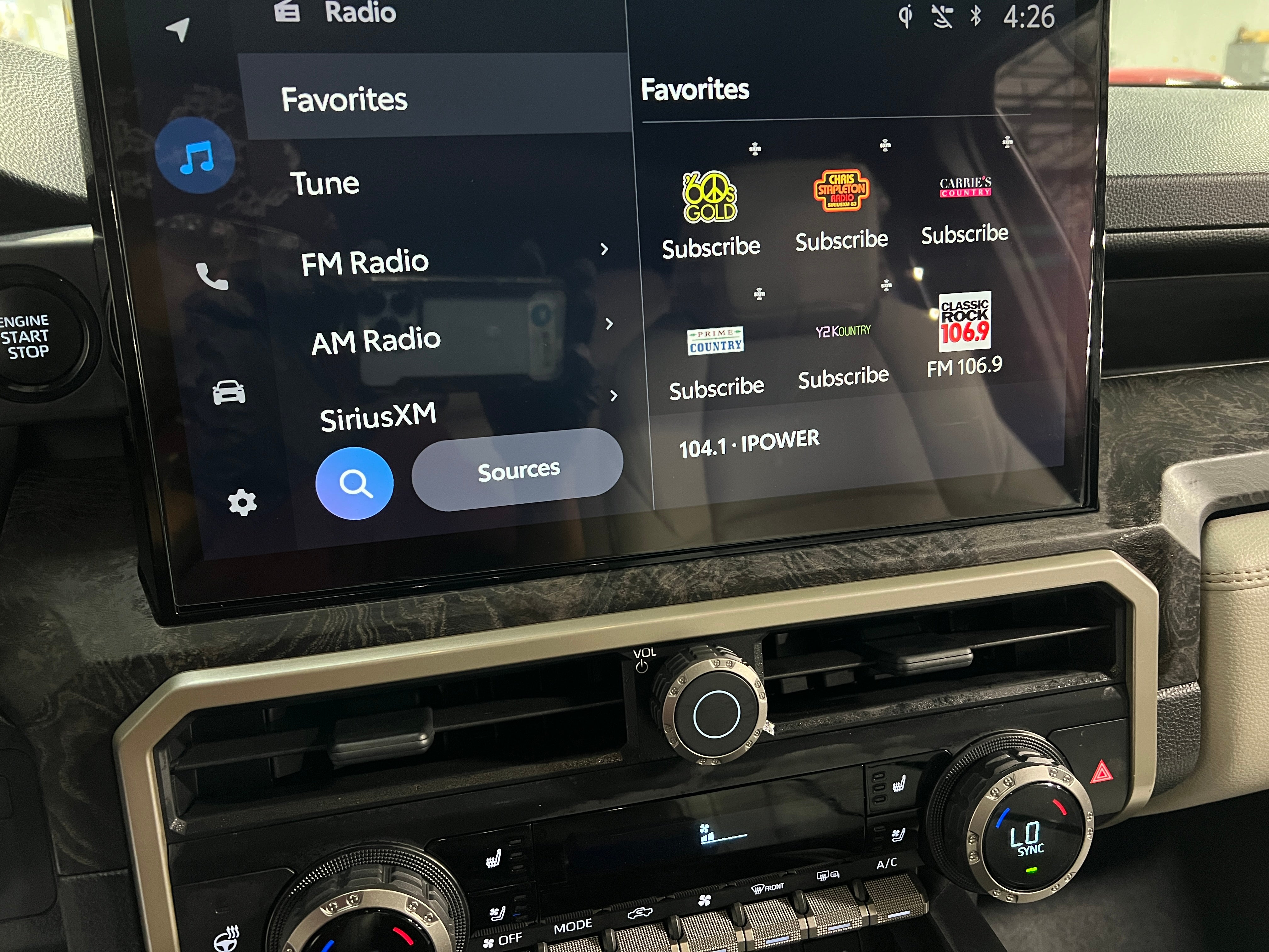 2024 Toyota Tacoma Limited 3