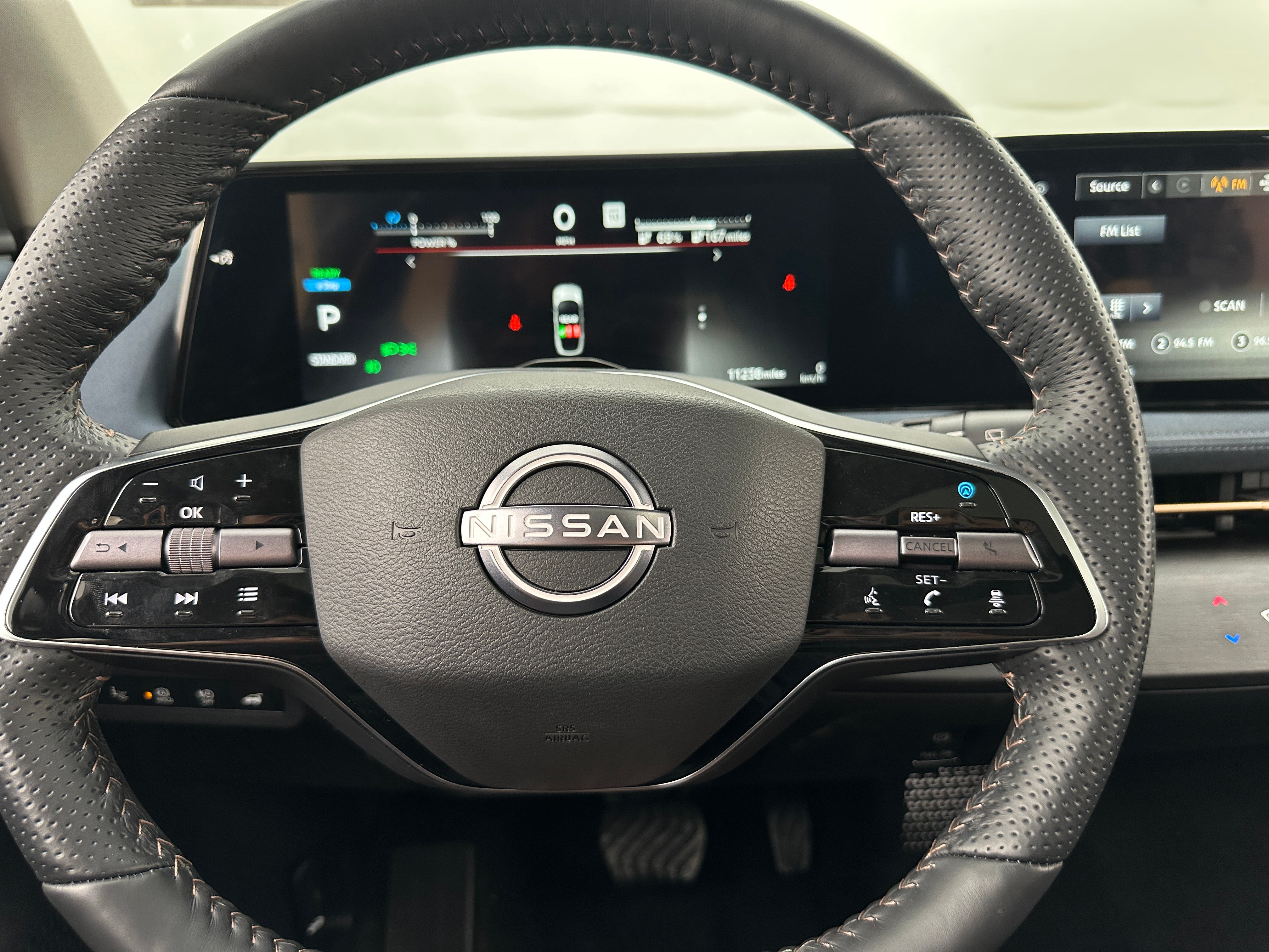 2023 Nissan Ariya Platinum+ 4