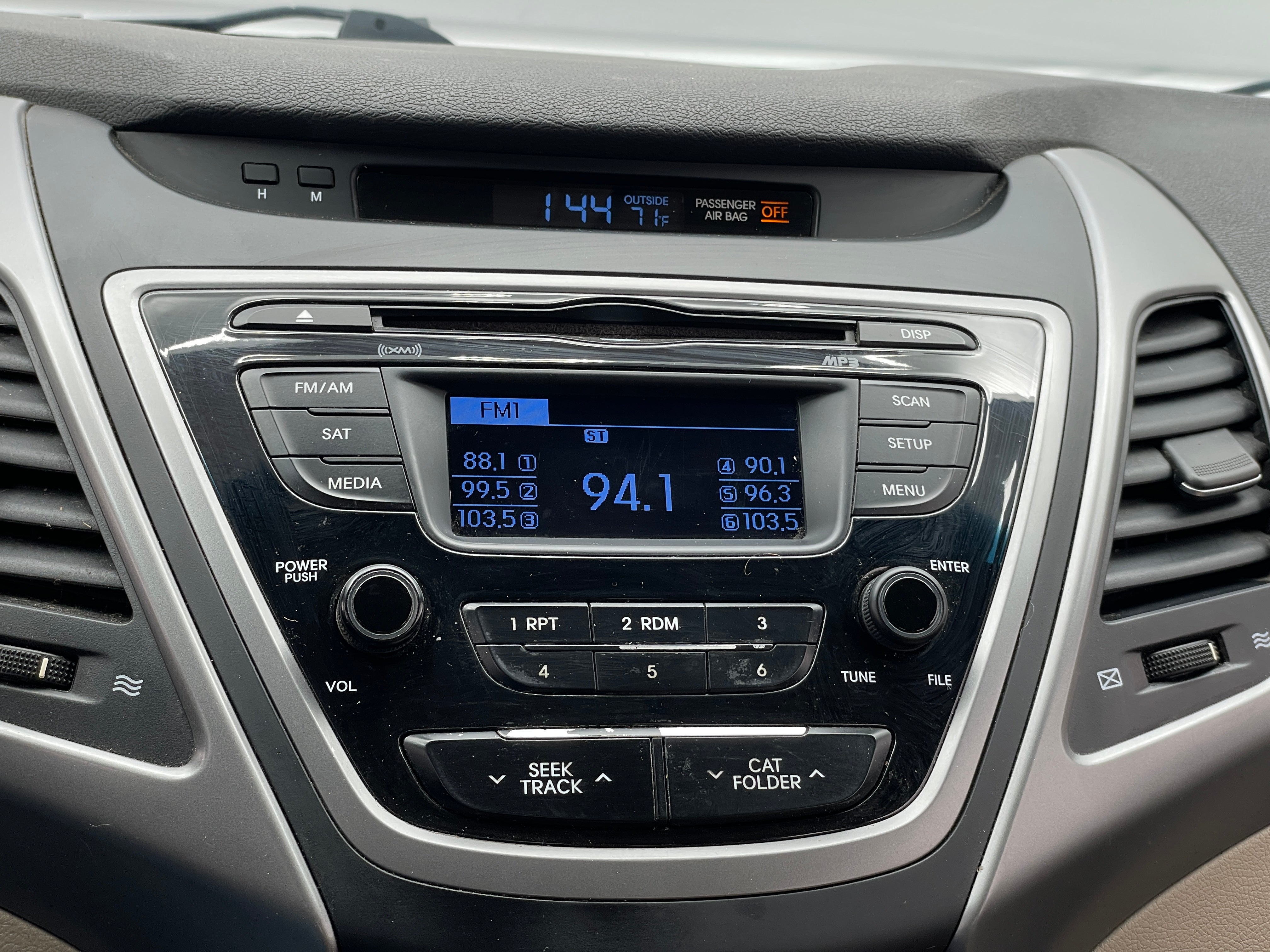 2015 Hyundai Elantra SE 4