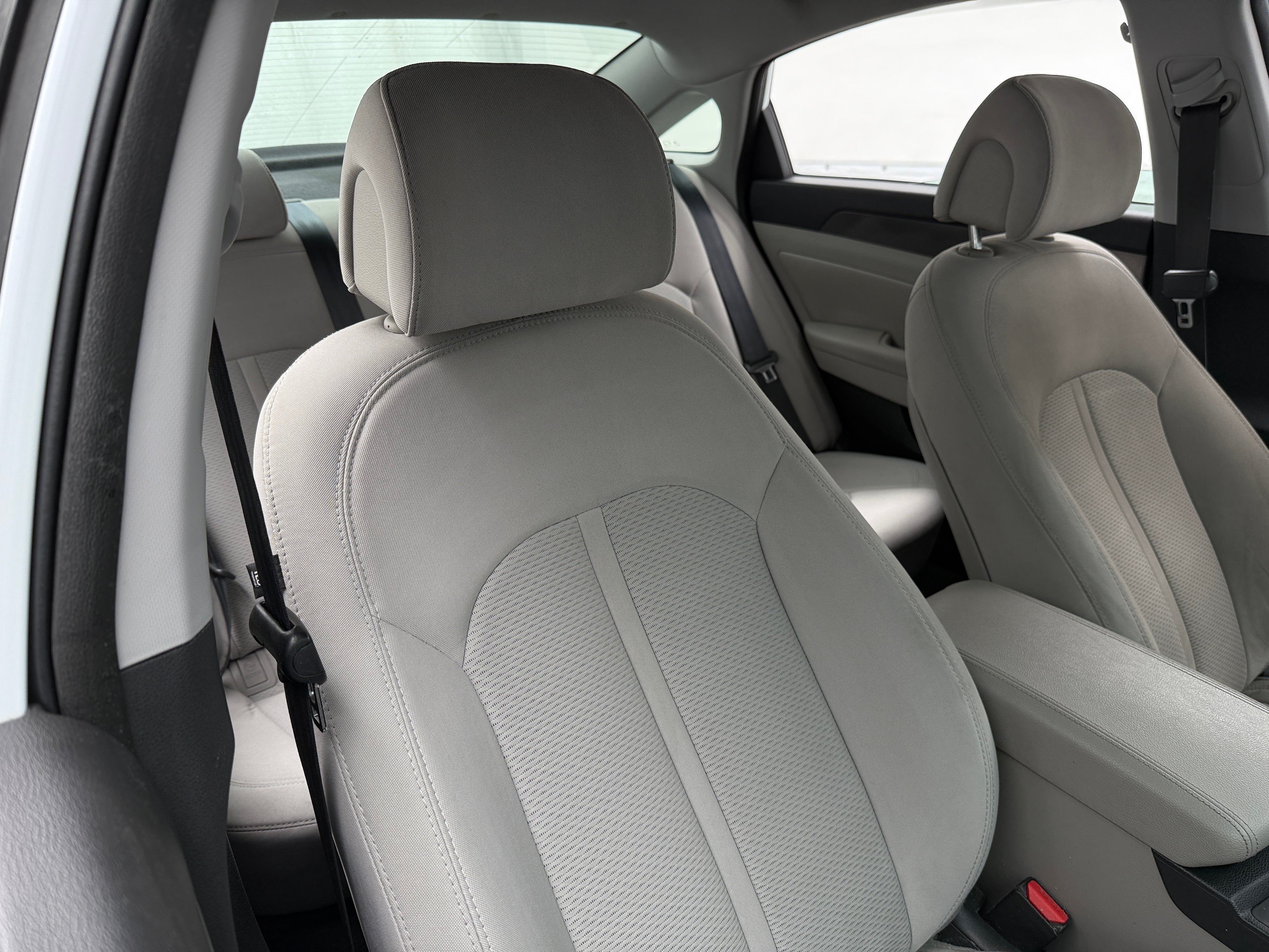 2015 Hyundai Sonata Sport 2