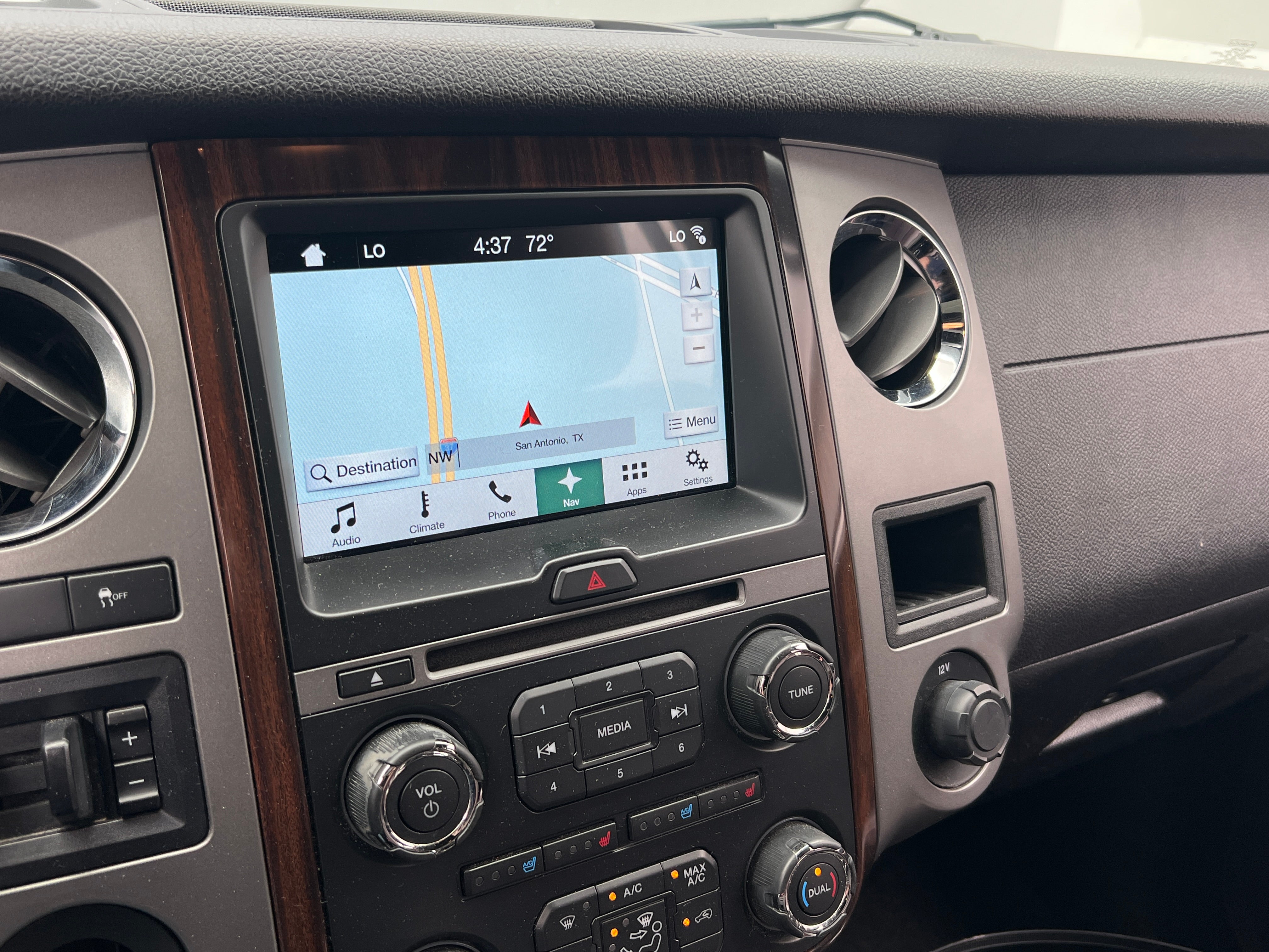 2017 Ford Expedition EL Platinum 3