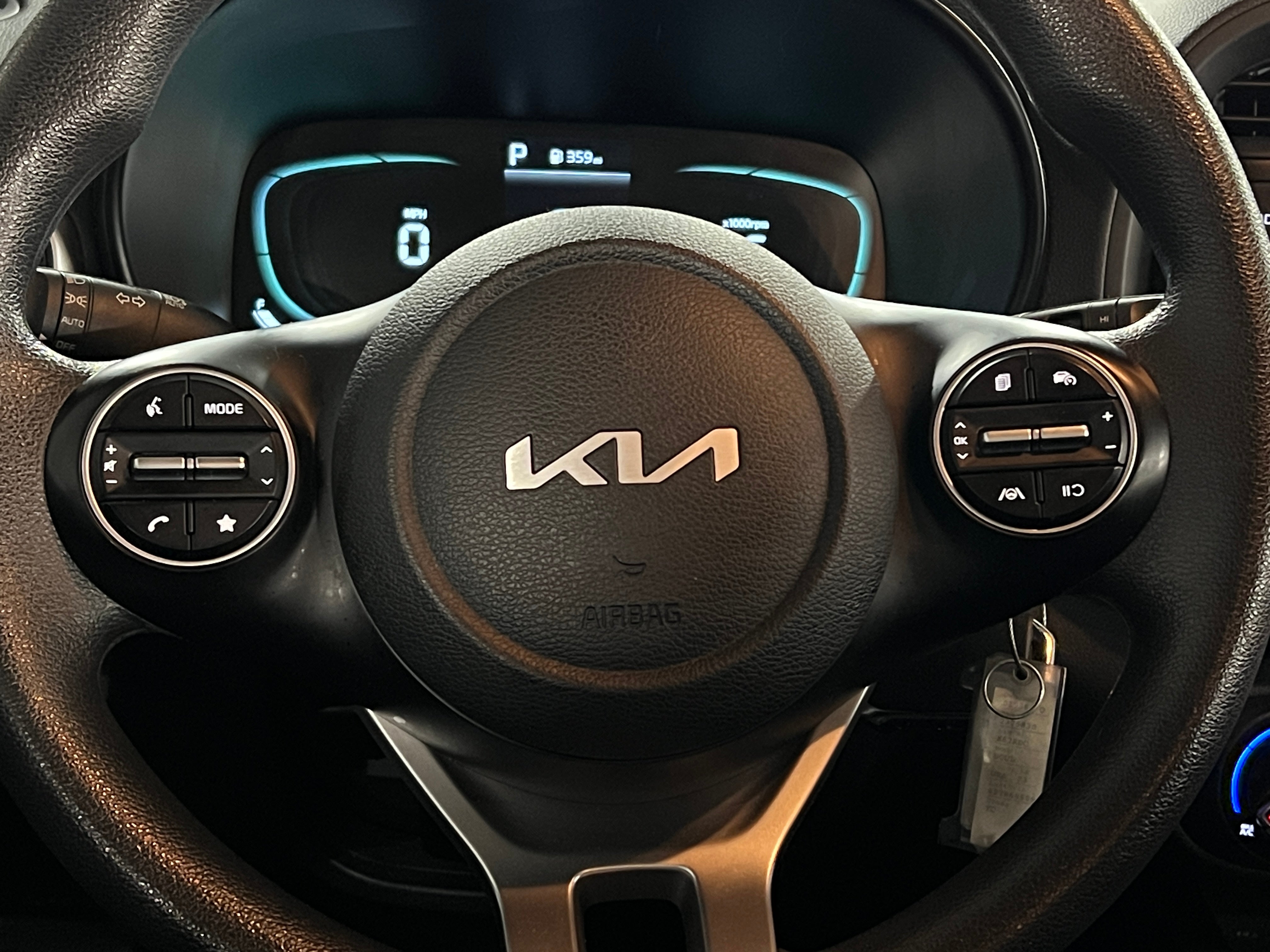 2023 Kia Soul LX 5